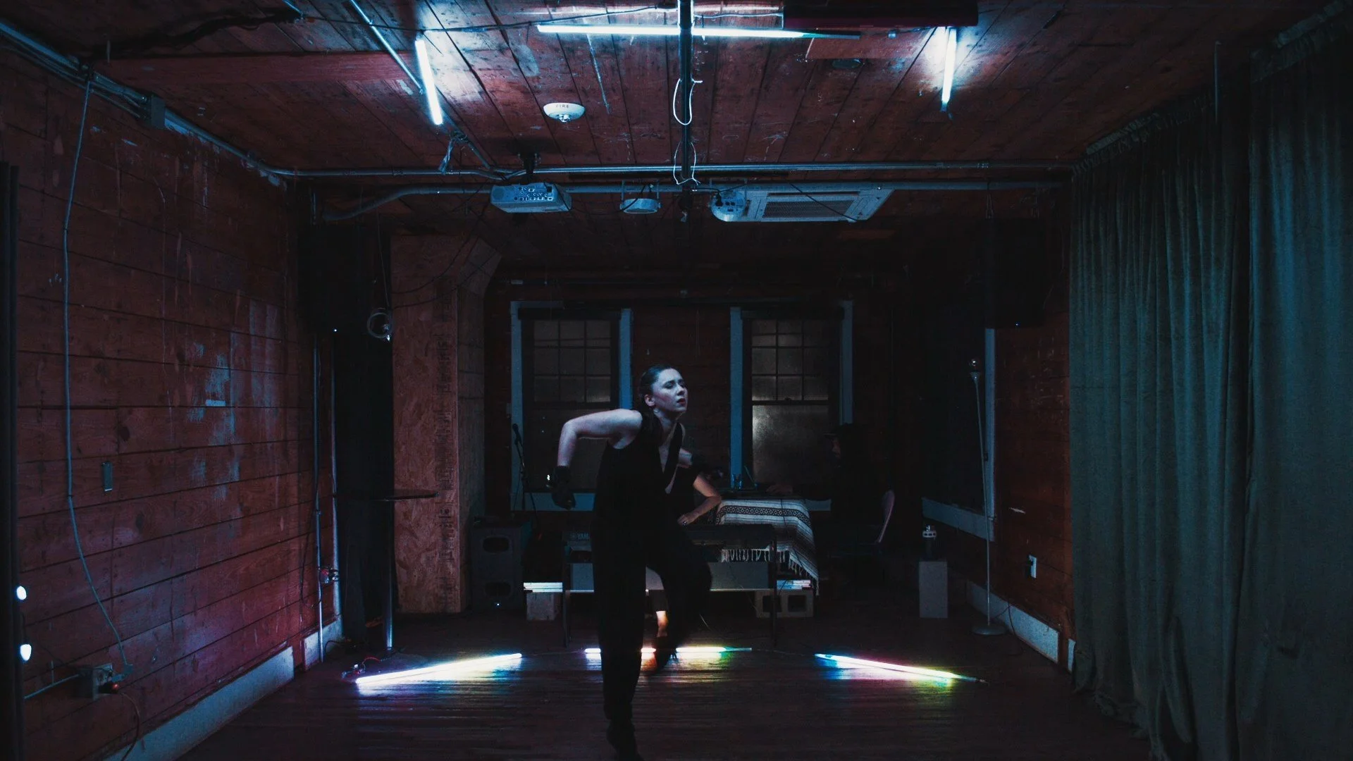 Clip 2.mp4_snapshot_00.18_[2023.04.01_13.31.14].jpg