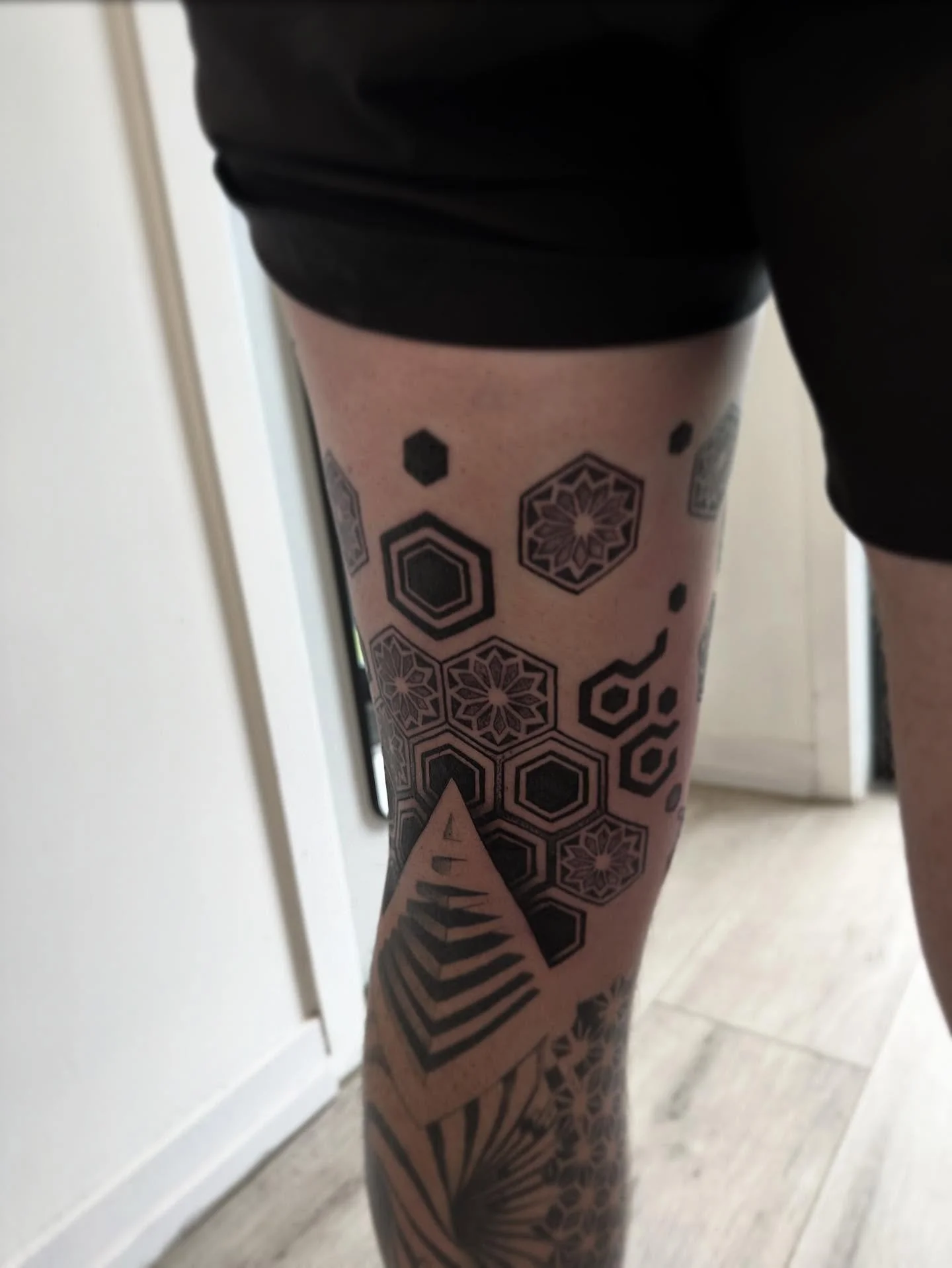 Work in progress on Steve&rsquo;s geo leg sleeve 👍
Some more layers to finish it off.