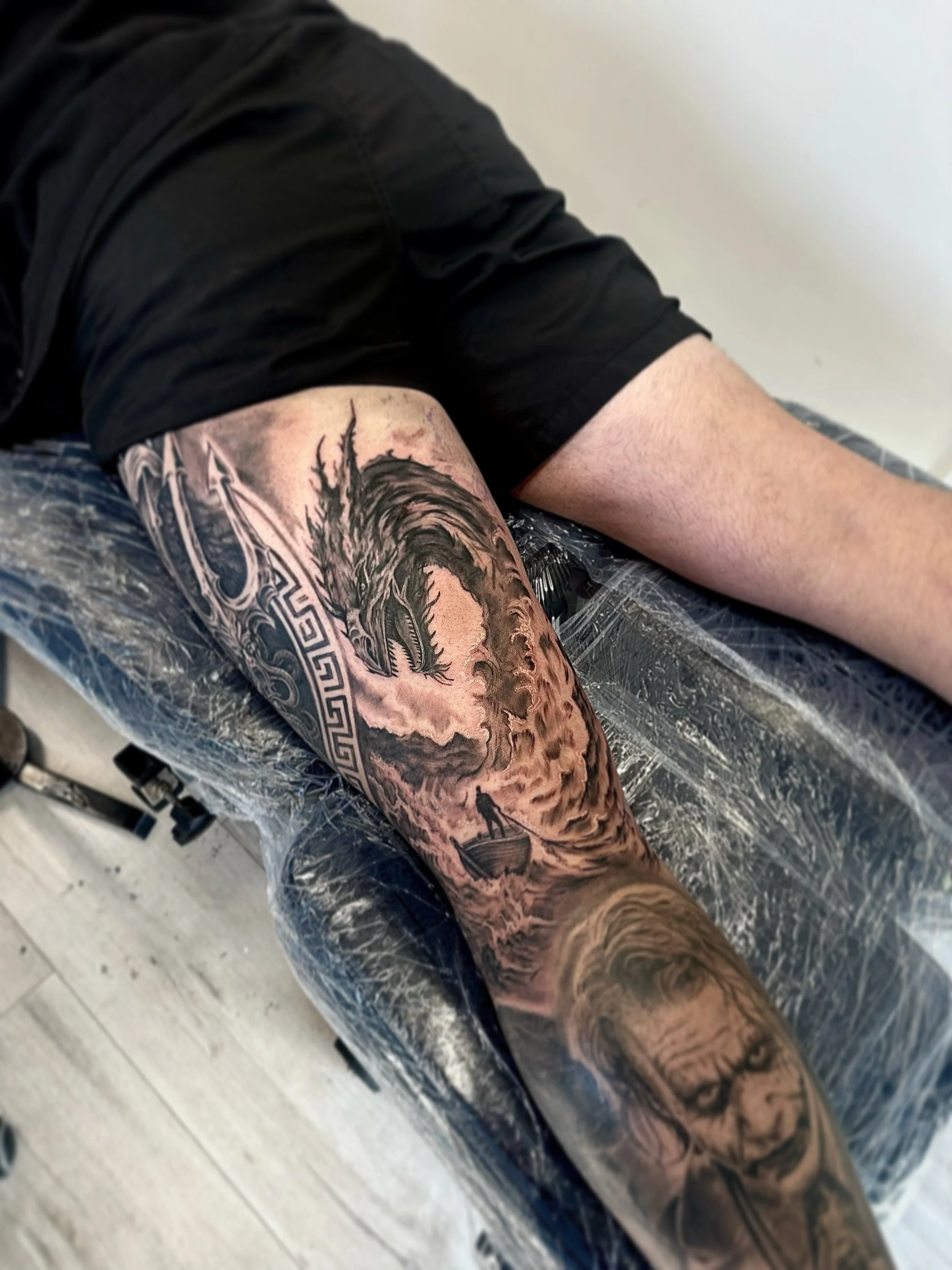 Stormy seas and sea serpent added to @jack_f_bell_nz leg sleeve 🌊