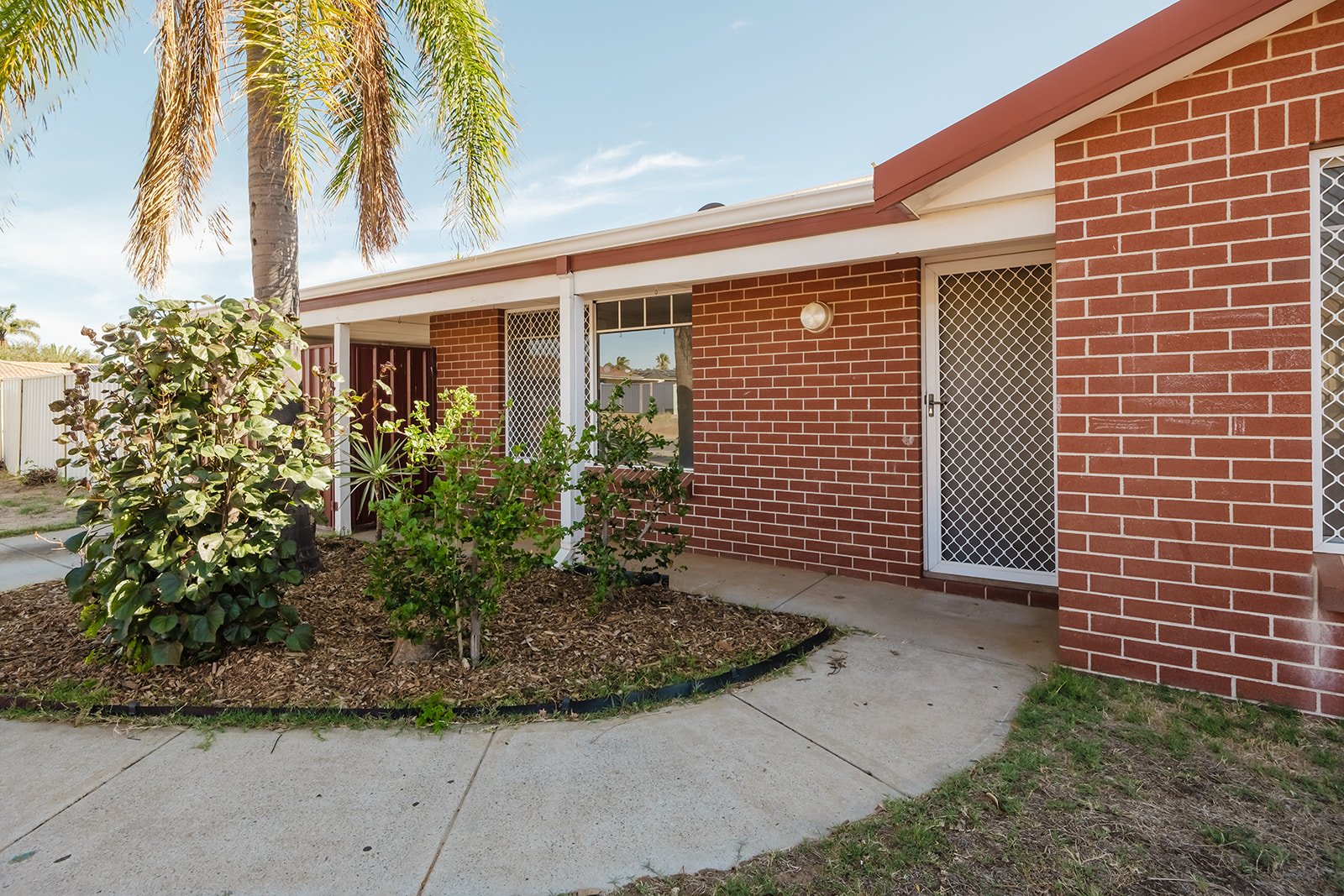 One example of an indigenous community house provided by Murchison Regional Aboriginal Corporation.