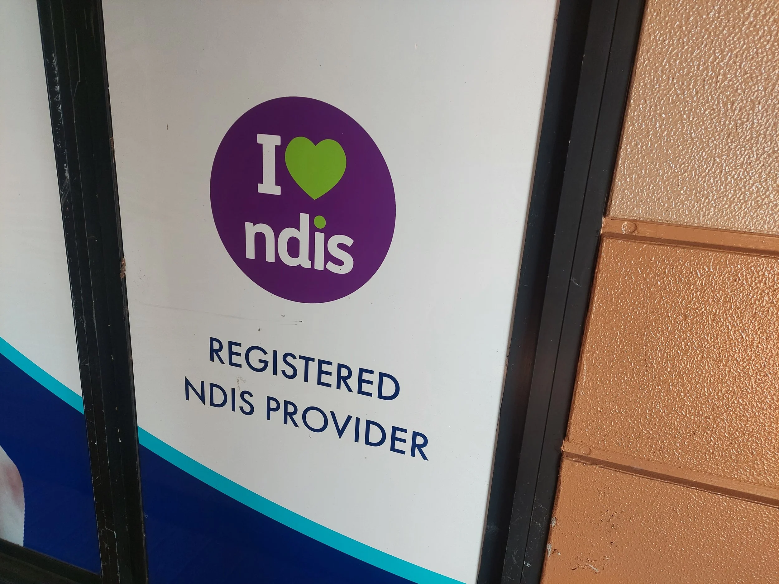 ABORIGINAL DISABILITY SUPPORT WORKERS UNDER PRESSURE