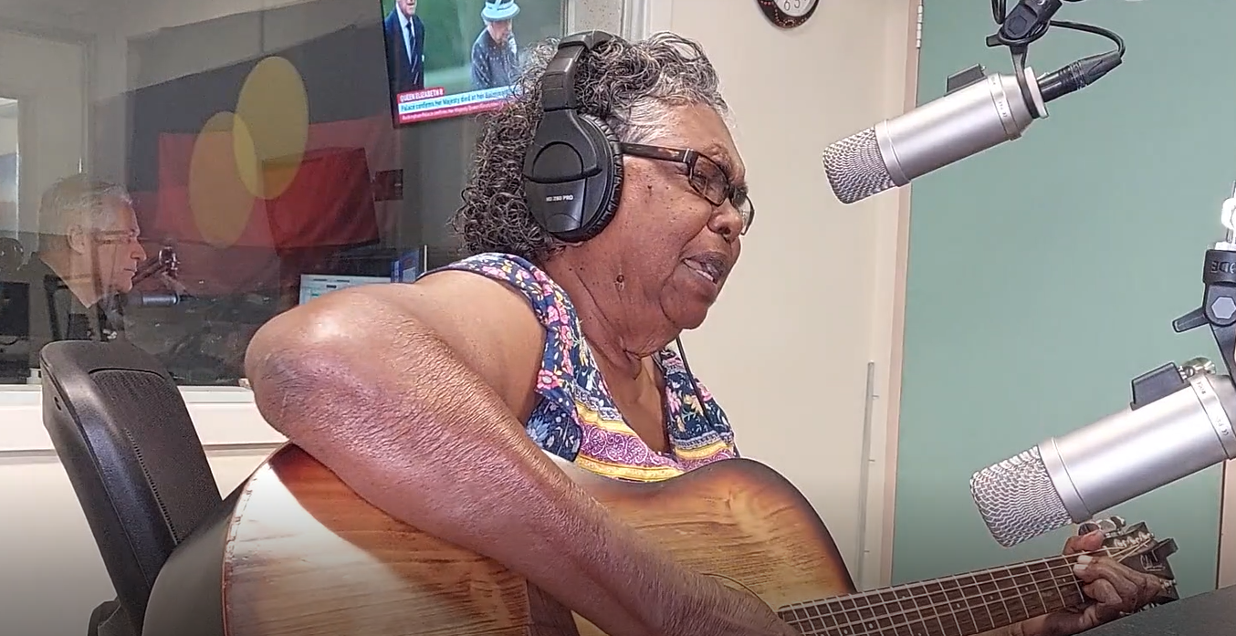 KANKAWA NAGARA - 'WIRLMARNI' - LIVE AT NGAARDA MEDIA