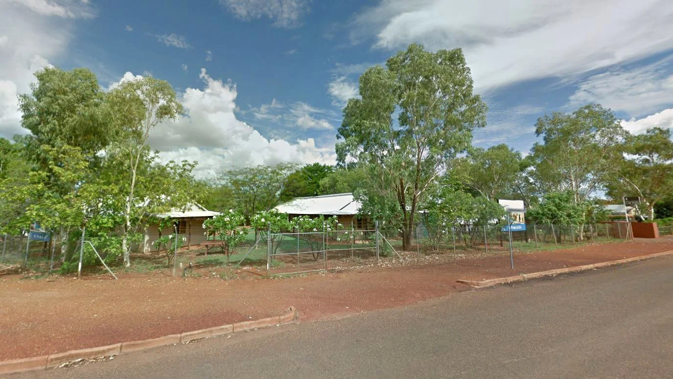 PUB WANTS AN ELECTRIC FENCE