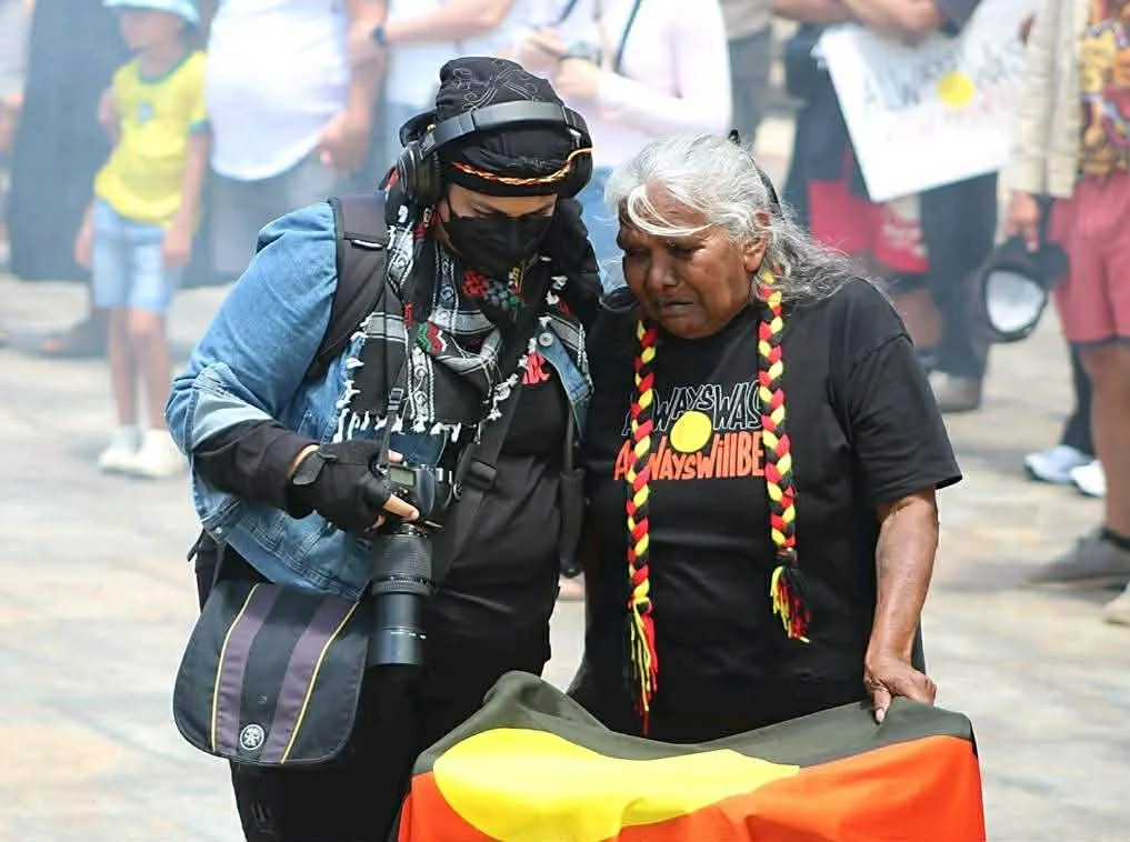 ELDER SPEAKS OUT AFTER SURVIVAL DAY BOMB SCARE IN PERTH