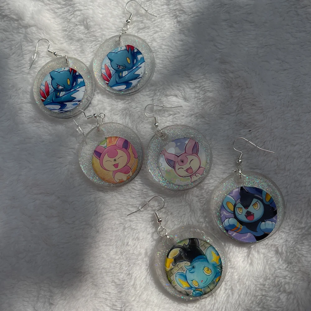 pokemon card earrings Pokmon Card Earrings  Jennnayyy's