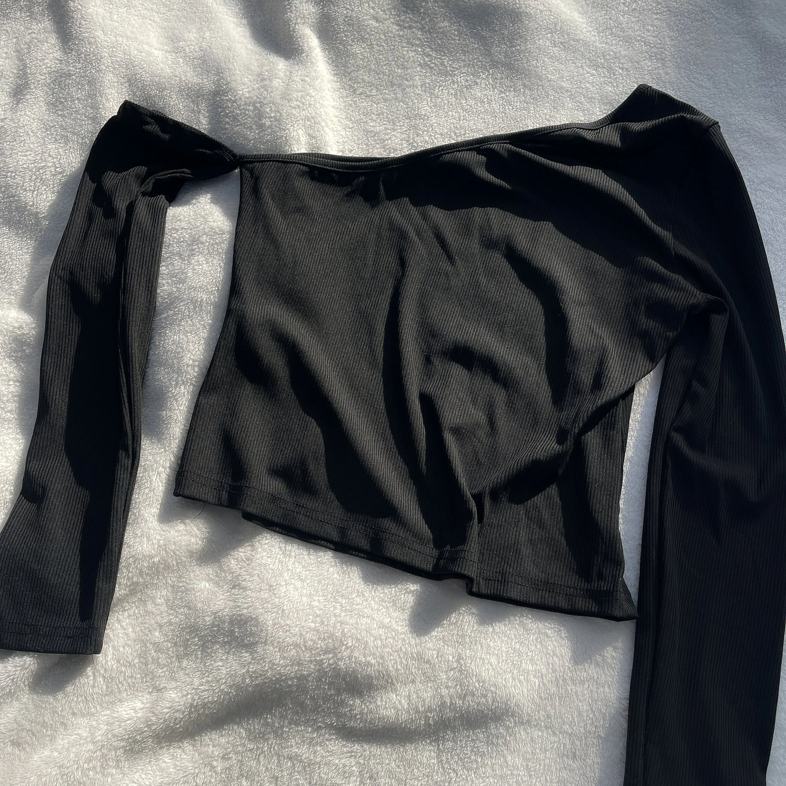 black statement top