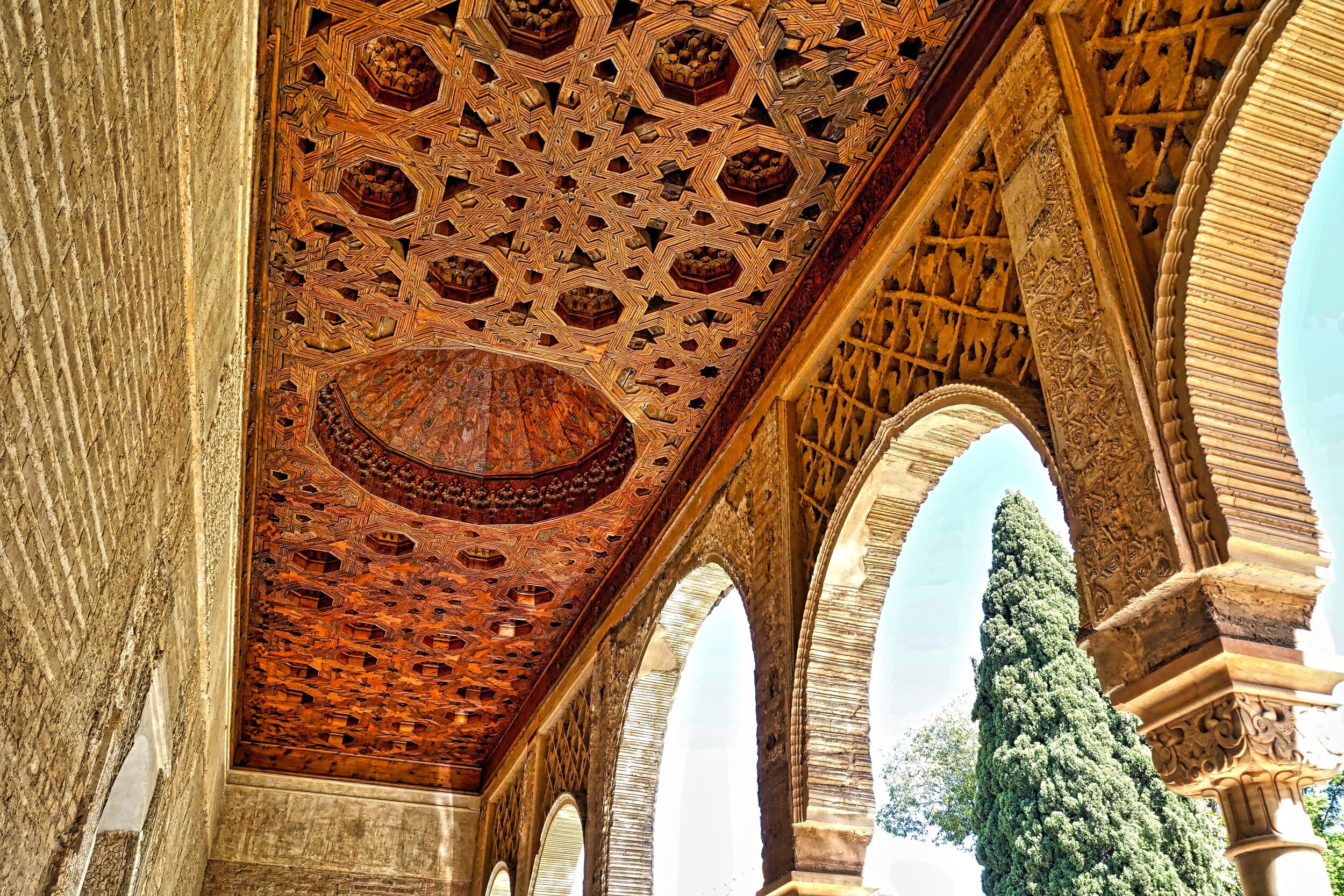 alhambra-1437189.jpg