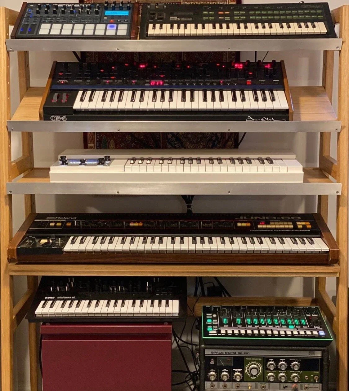 Keyboard Station_6.webp