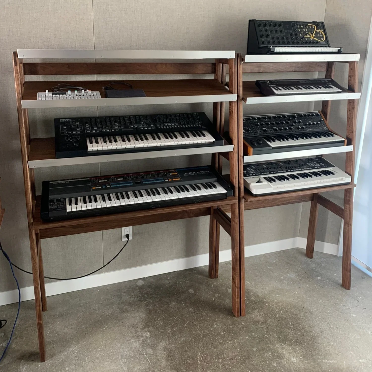 Keyboard Station_4.webp