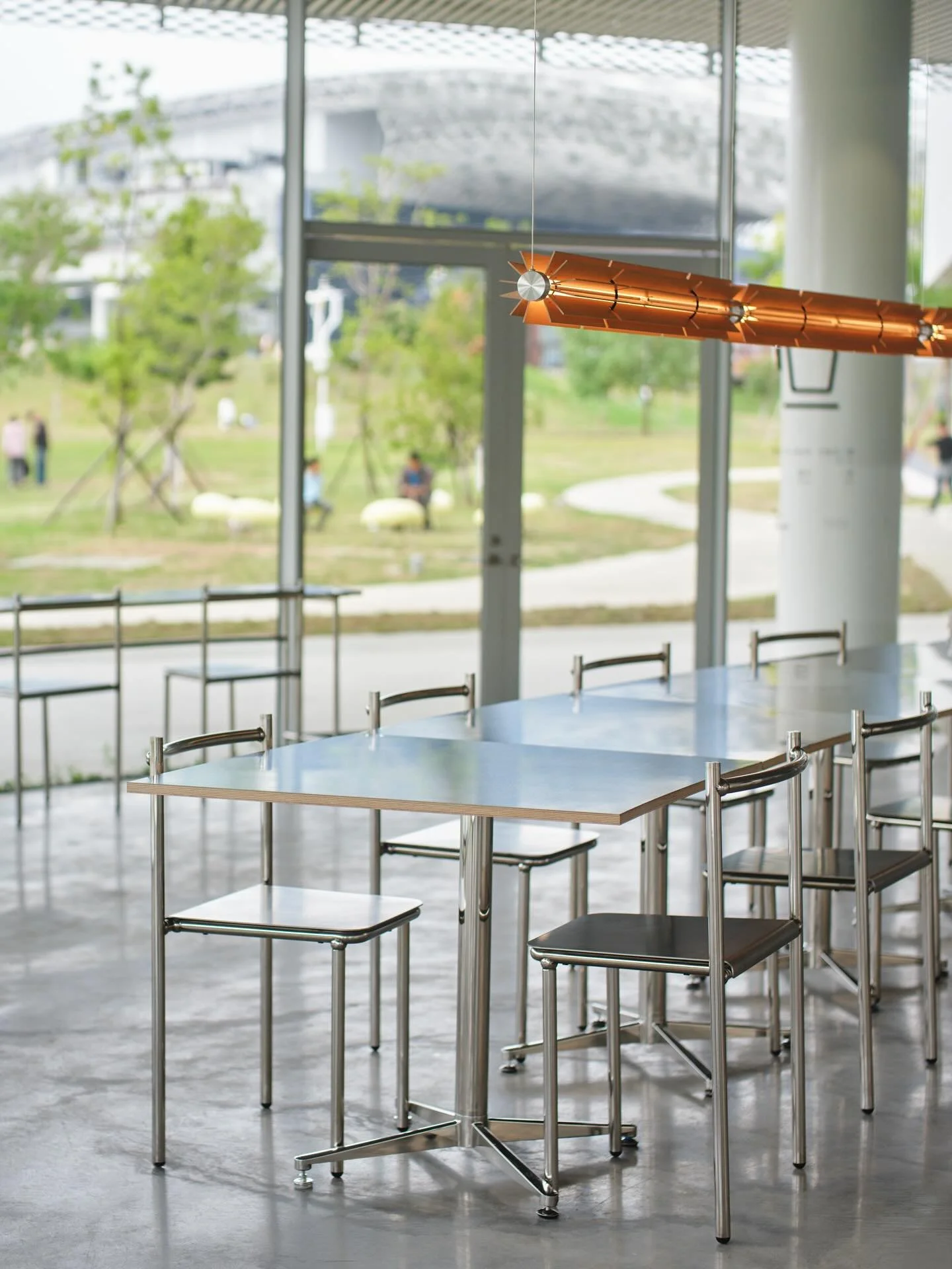 𝗣𝗛𝗔𝗥𝗢𝗦 𝘅 𝗞𝗜𝗠𝗨 
𝗖𝗵𝘂𝗿𝗿𝗼𝘀 𝗟𝗮𝗺𝗽 - 𝗧𝗮𝗶𝗰𝗵𝘂𝗻𝗴 𝗚𝗿𝗲𝗲𝗻 𝗠𝘂𝘀𝗲𝘂𝗺𝗯𝗿𝗮𝗿𝘆

Inside the ethereal, white-on-white architecture of Kazuyo Sejima (SANAA), the Taichung Green Museumbrary exists as a vessel where light, air, and