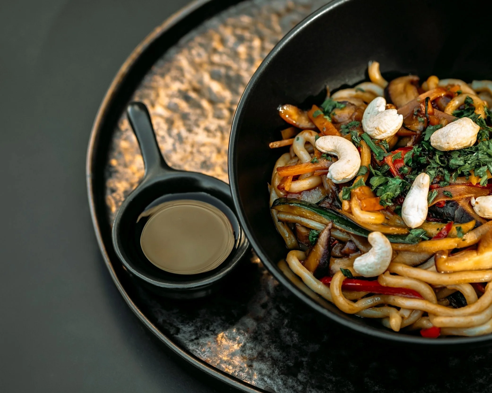 Asian Fusion in Porto, International Flavours, Japanese Food, Best Lunch in Porto, Healthy Fresh Food with Flavour