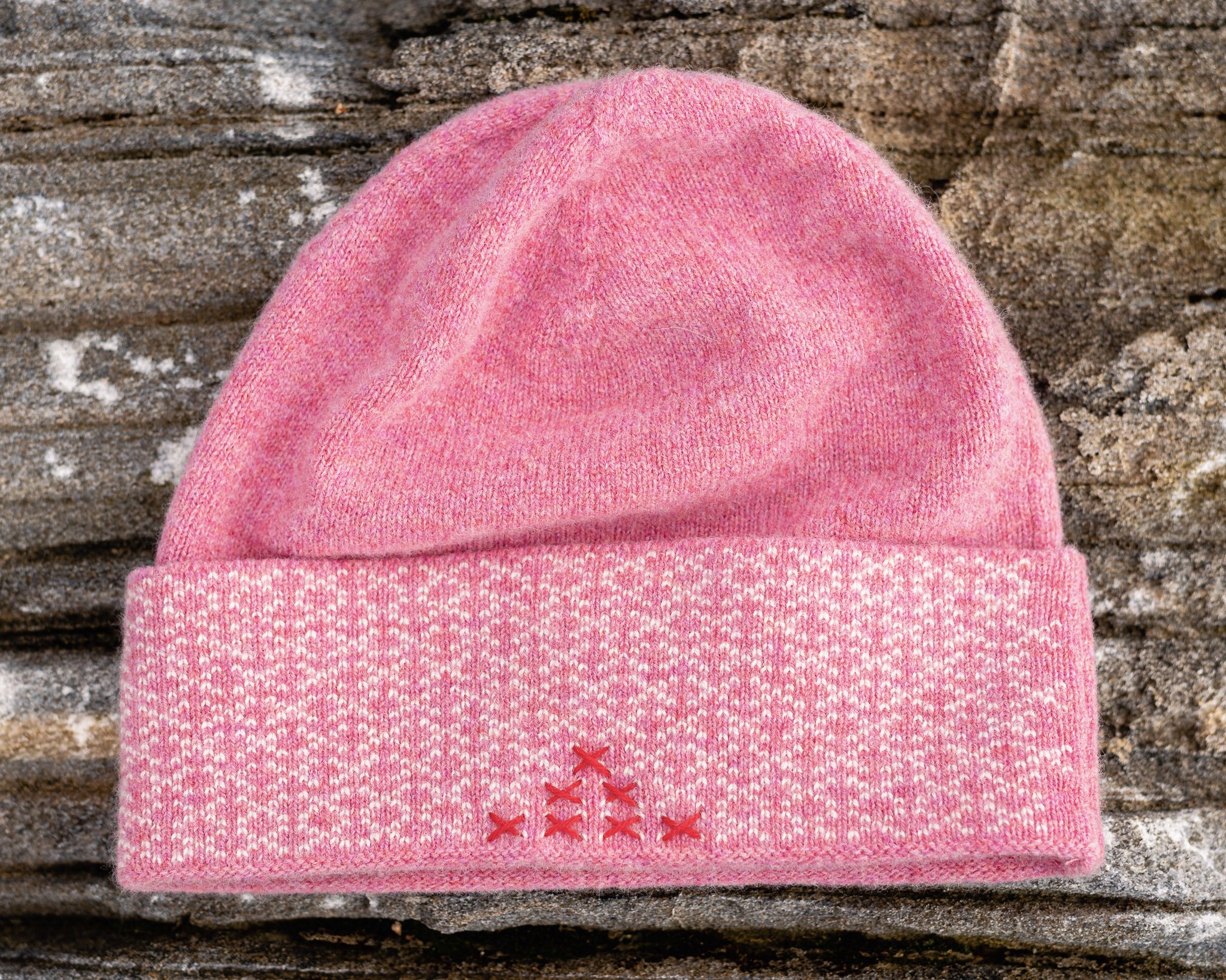 6-themunrobeanie_FB&Web_05.jpg