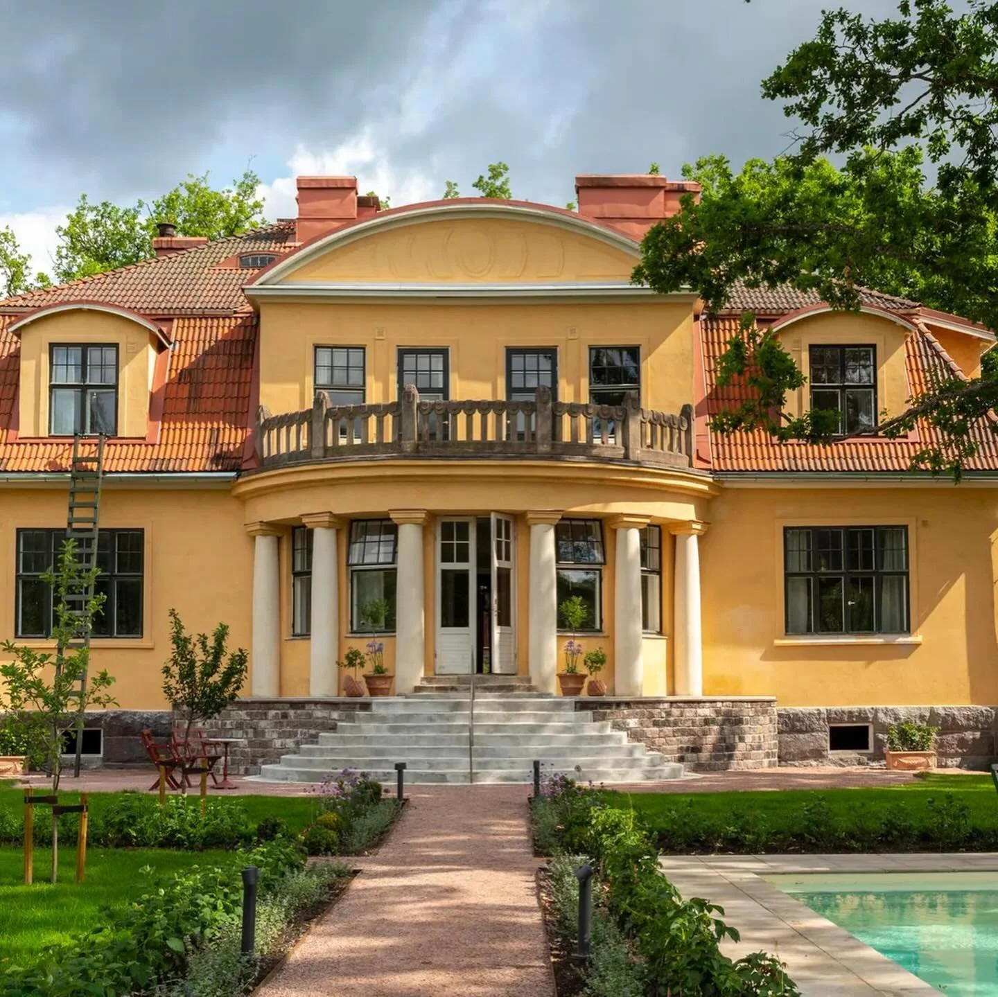 Thank you @noni.ware and @admiddleeast for such a beautifully considered piece spotlighting Finland&rsquo;s design hotels, leading with intention and soul.🇫🇮

Especially proud to see our clients @runohotelporvoo and @billnas_gard celebrated for the