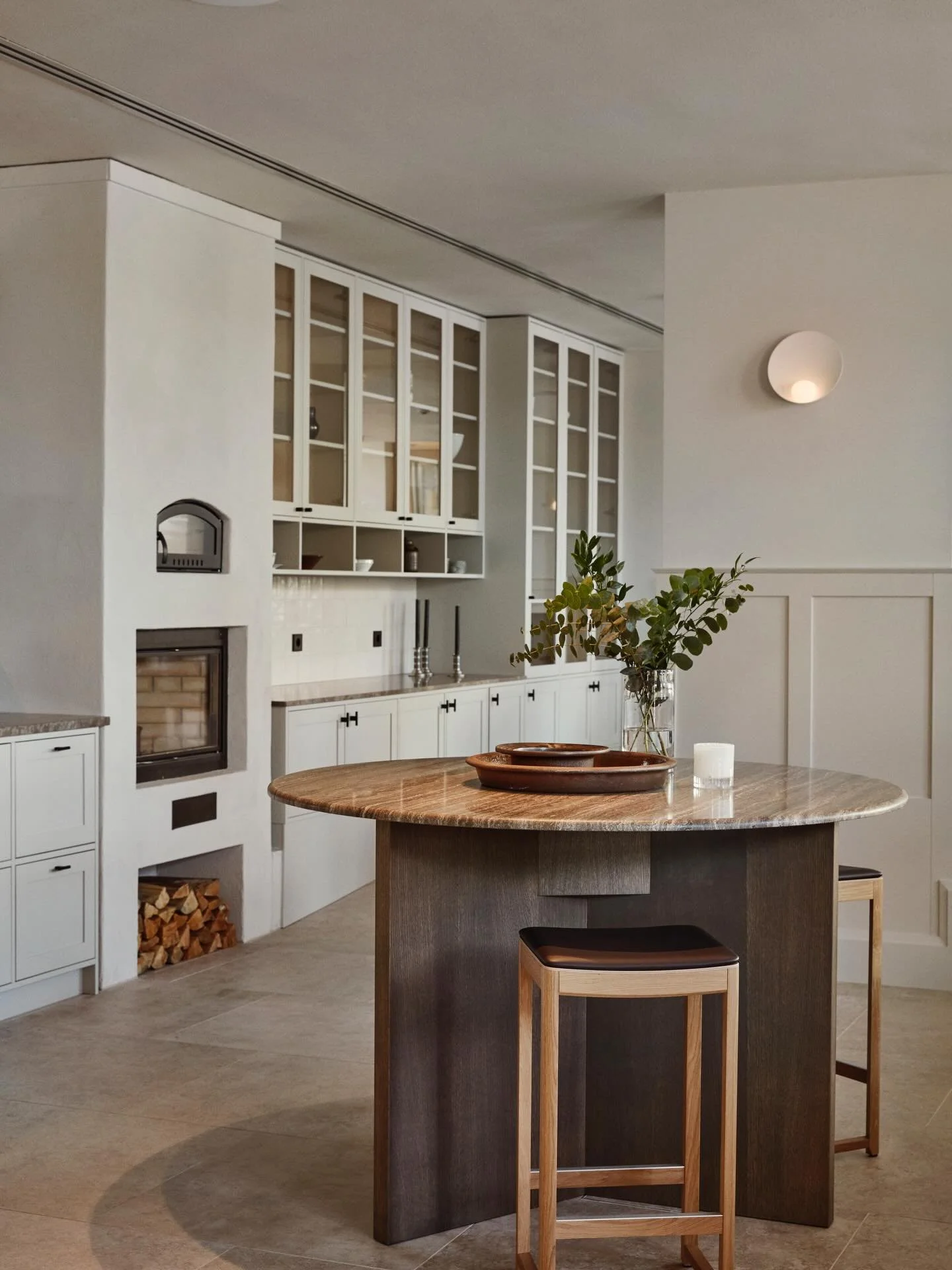 A sense of considered craftsmanship runs through every detail at @runohotelporvoo.

Something @thenordicnomad_ captures perfectly. 

&ldquo;From the beautifully curated Finnish artwork to the bespoke furniture, artisan breakfast and lovingly crafted 