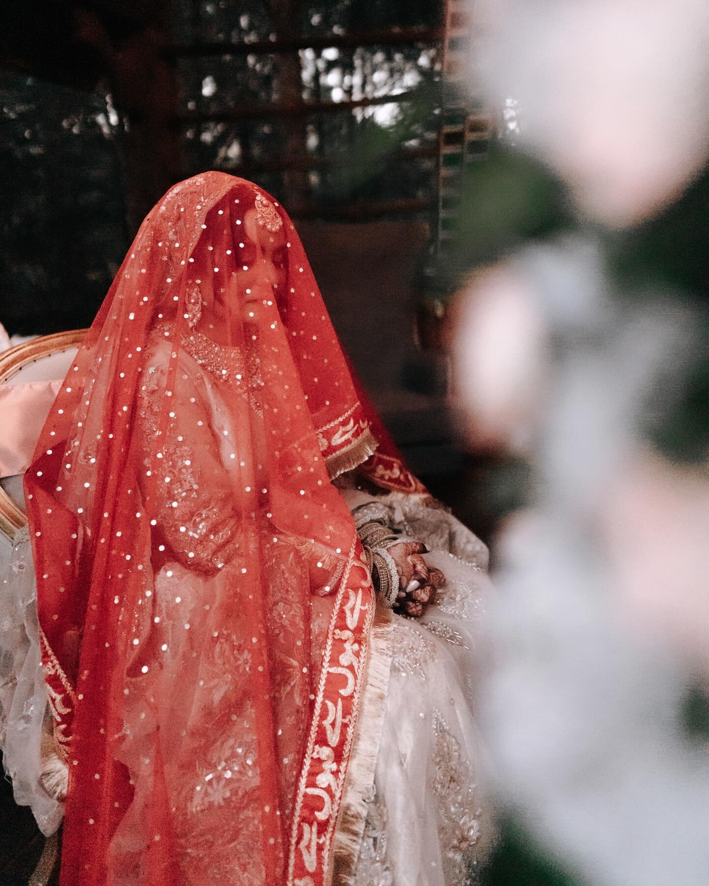 We&rsquo;re not over this beautiful wooded nikkah ceremony for neha + yousef 🥹🌲🖤

Decor: @saimasevents 
DJ: @djjazzentertainment @gurjeev x @moizmusic 
Hair and Makeup: @fatimaashraf_beauty
Wedding Coordinators: @Socialiteeventsbyuzma 
Food: @thel