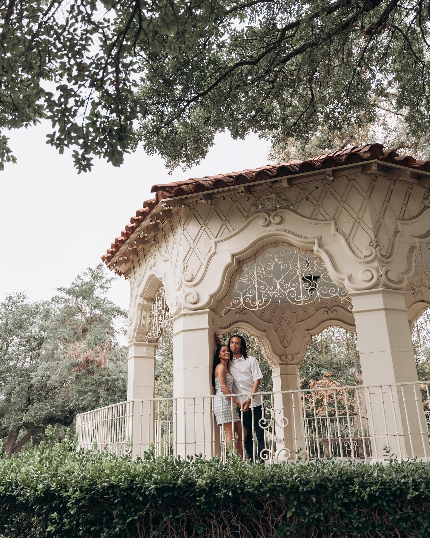 Shameem &amp; Lance 🤍

Some of the kindest people we know and their big day is this December! 🥹✨
.
.
.

#weddingphotographer #destinationweddingphotographer #engagementphotographer #dallastexas #southasianphotographer #southasianvideographer #dalla