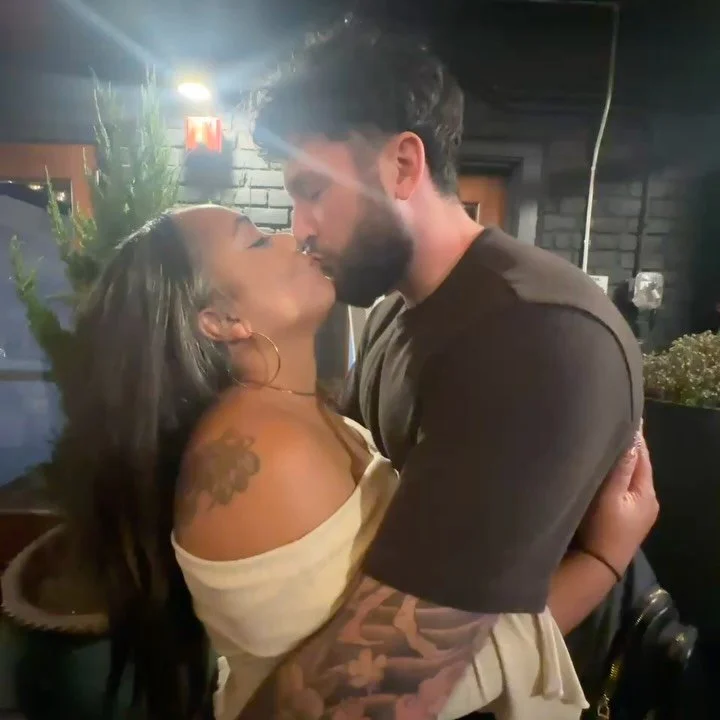 Shibari for Lovers class is happening Feb 15 3p-6p! This class will be open to all levels of comfort and all combinations of couples, including friendships! And yes, @artofmck and I will be in attendance! There are 3 spots left for couples and 3 left