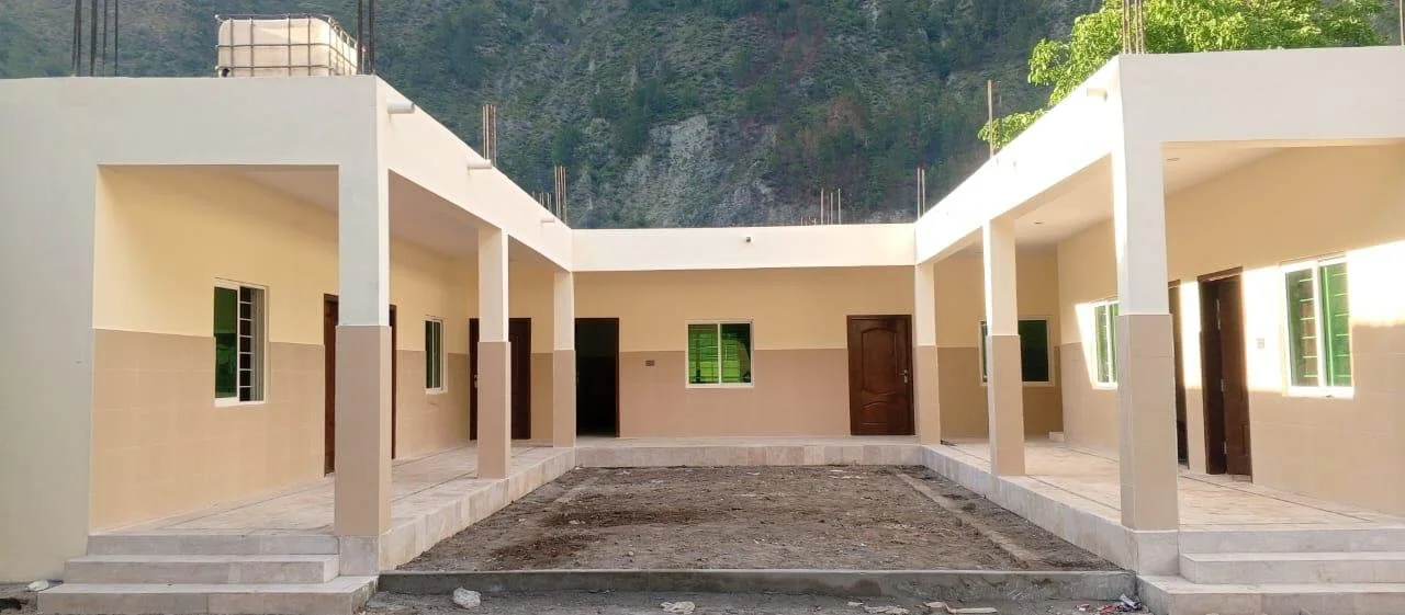 Uswa Paras New block.jpg