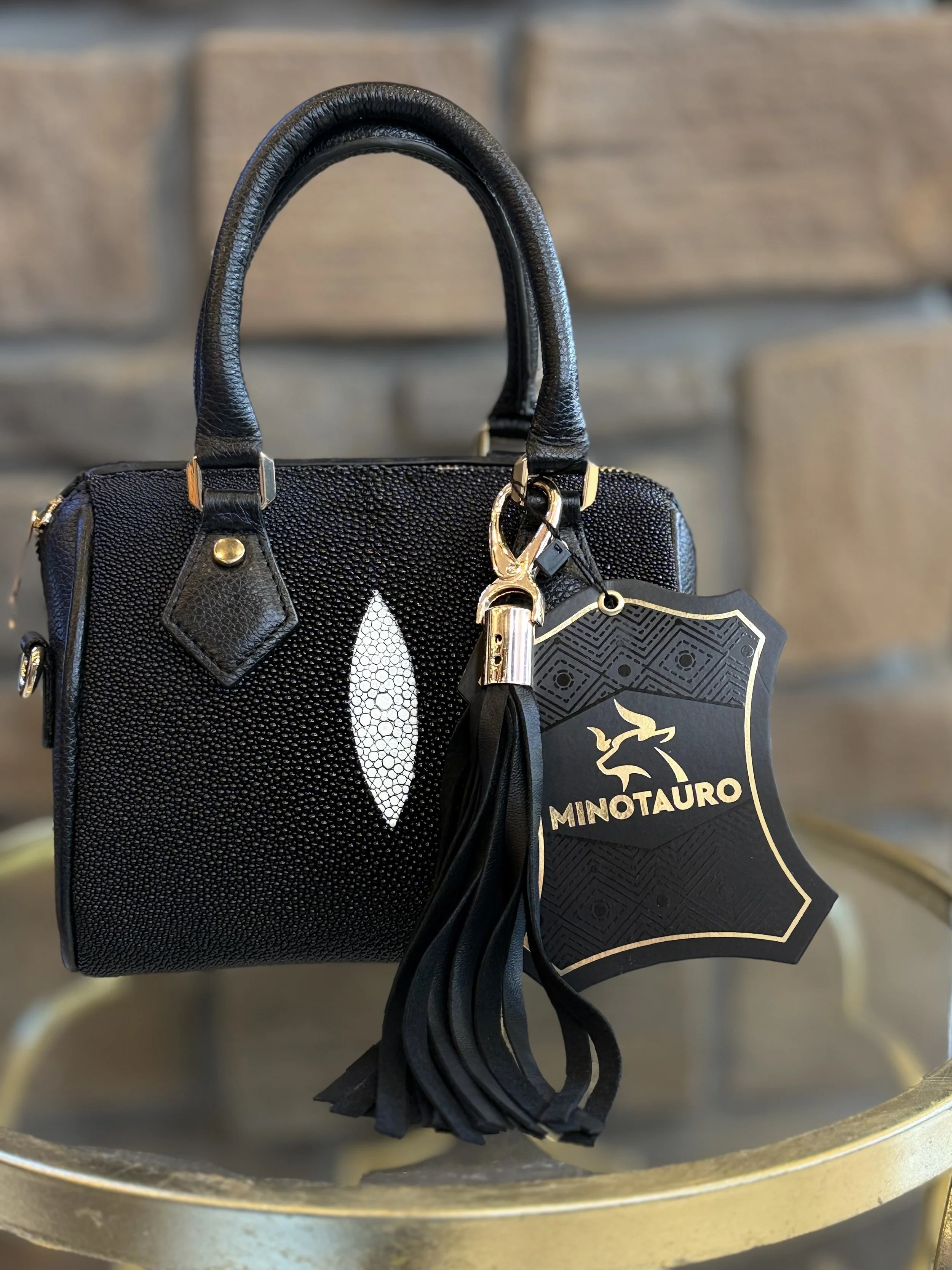 EXOTIC BLACK STINGRAY