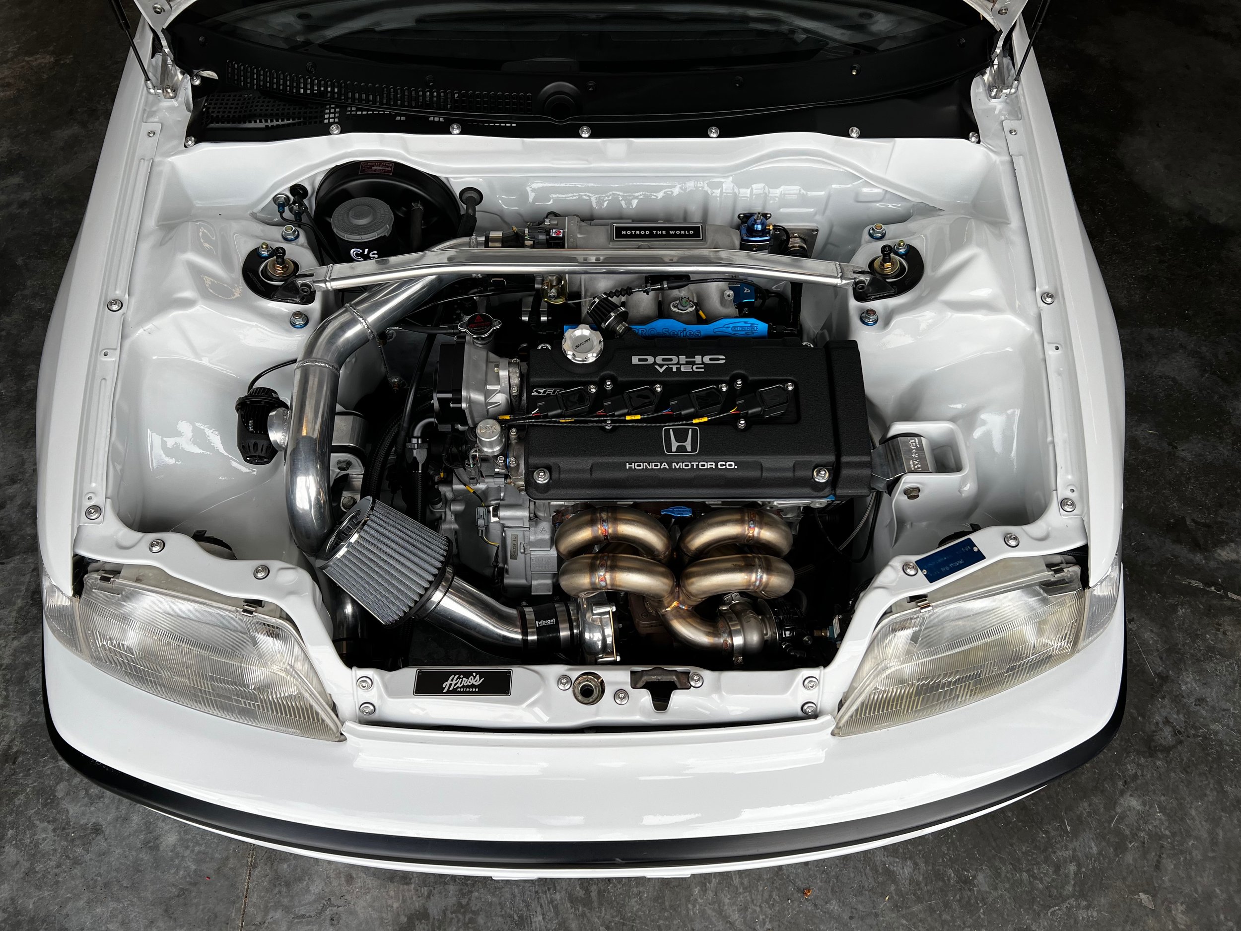 crx engine bay.jpg