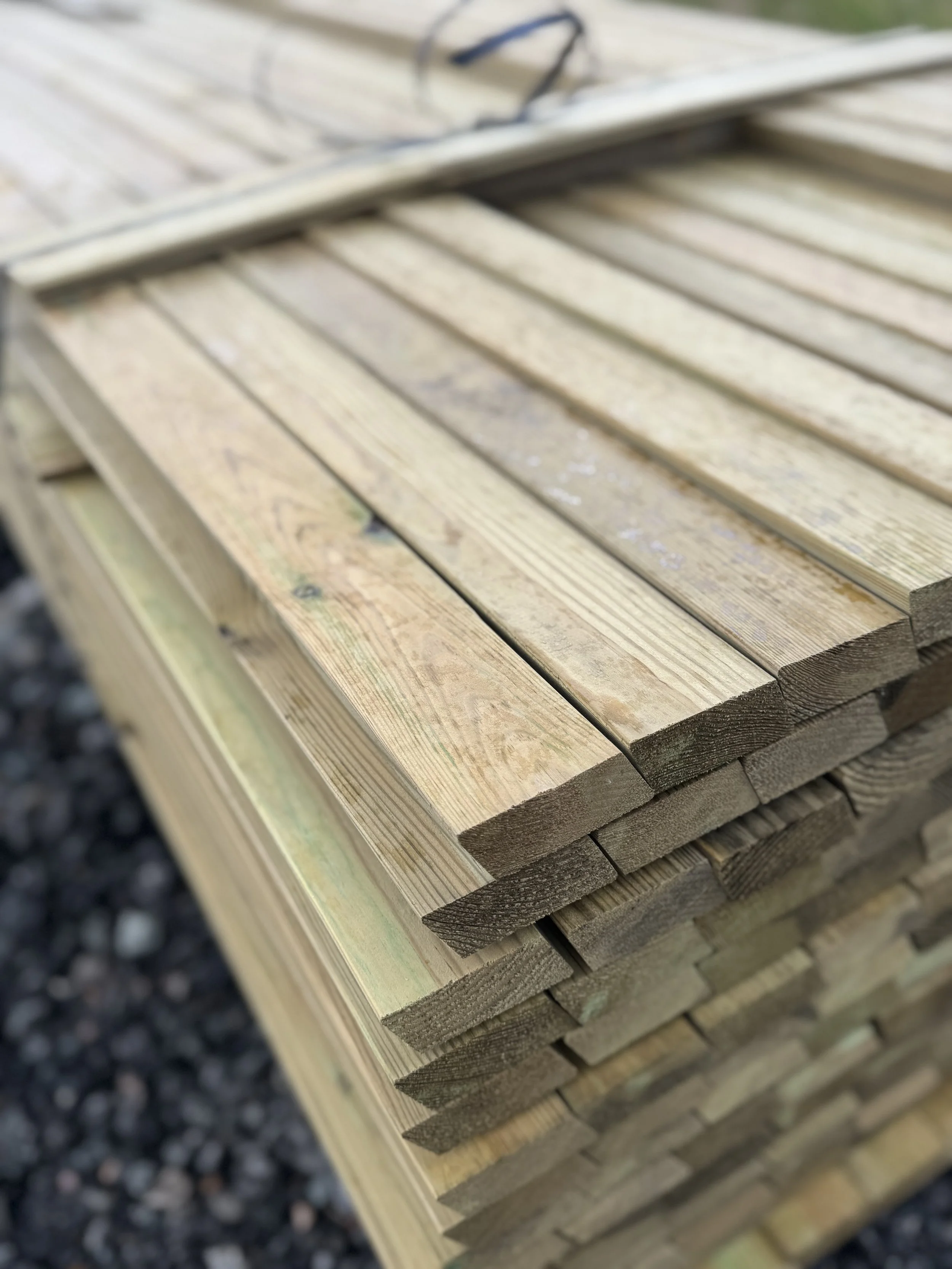 NEW-Redwood Privacy Fencing Batten