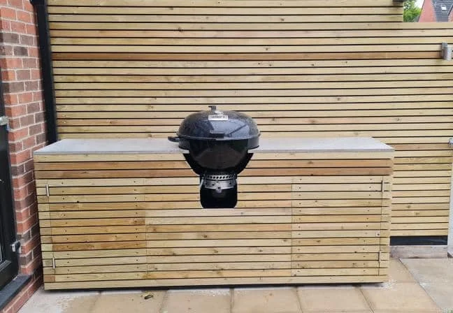 bbq 2 x 1 redwood.jpg