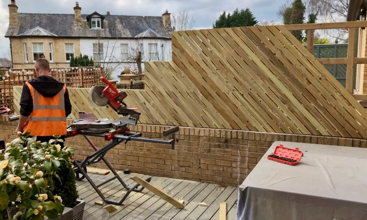 Scandinavian Redwood Battens 70 x 20mm SQUARE CORNERS