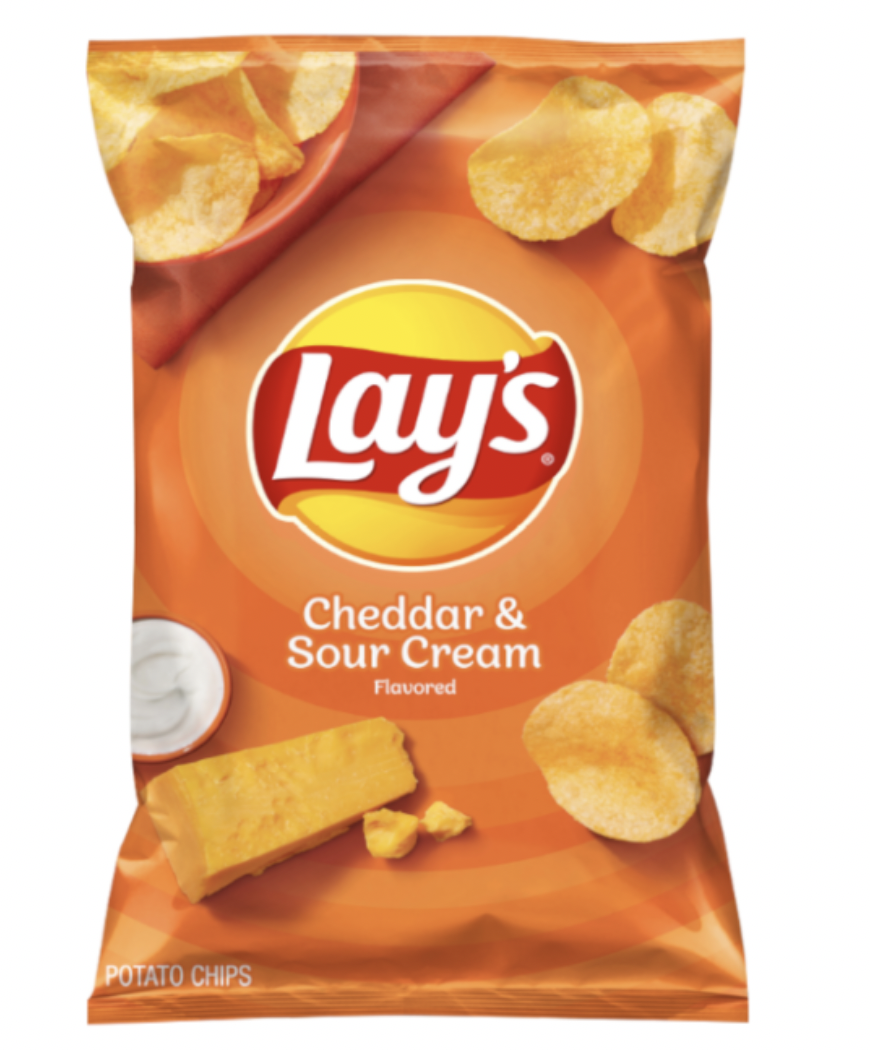 Lay's Cheddar & Sour Cream Potato Chips 184g