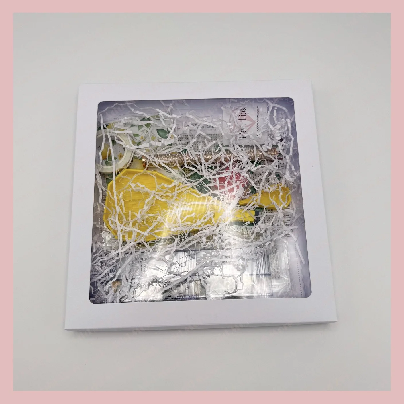 Diamond Painting Gift Box - Lemons Outside.jpeg