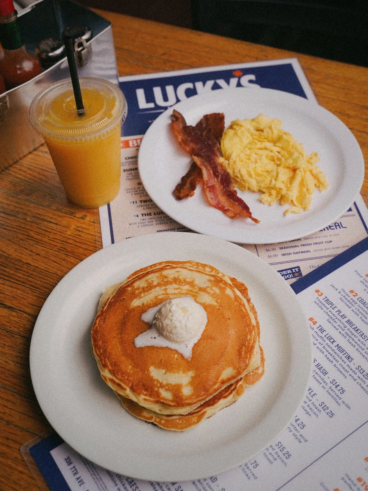 🥓🍳 Nothing too fancy, just classic breakfast done right! Fuel up before (or after) TwitchCon adventures downtown!