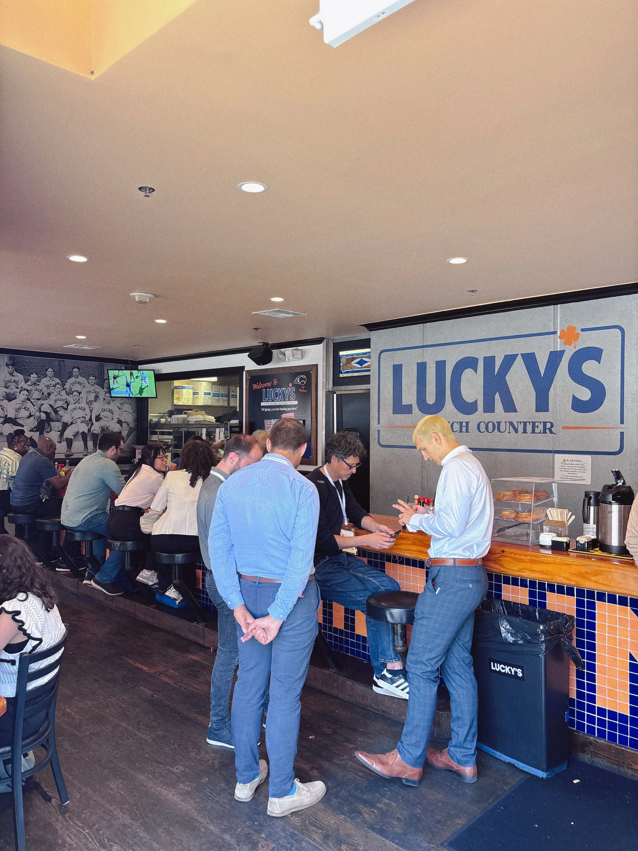 Conventioners! Eat where the locals eat&mdash;and don&rsquo;t forget to show your badge for 10% off 🥗