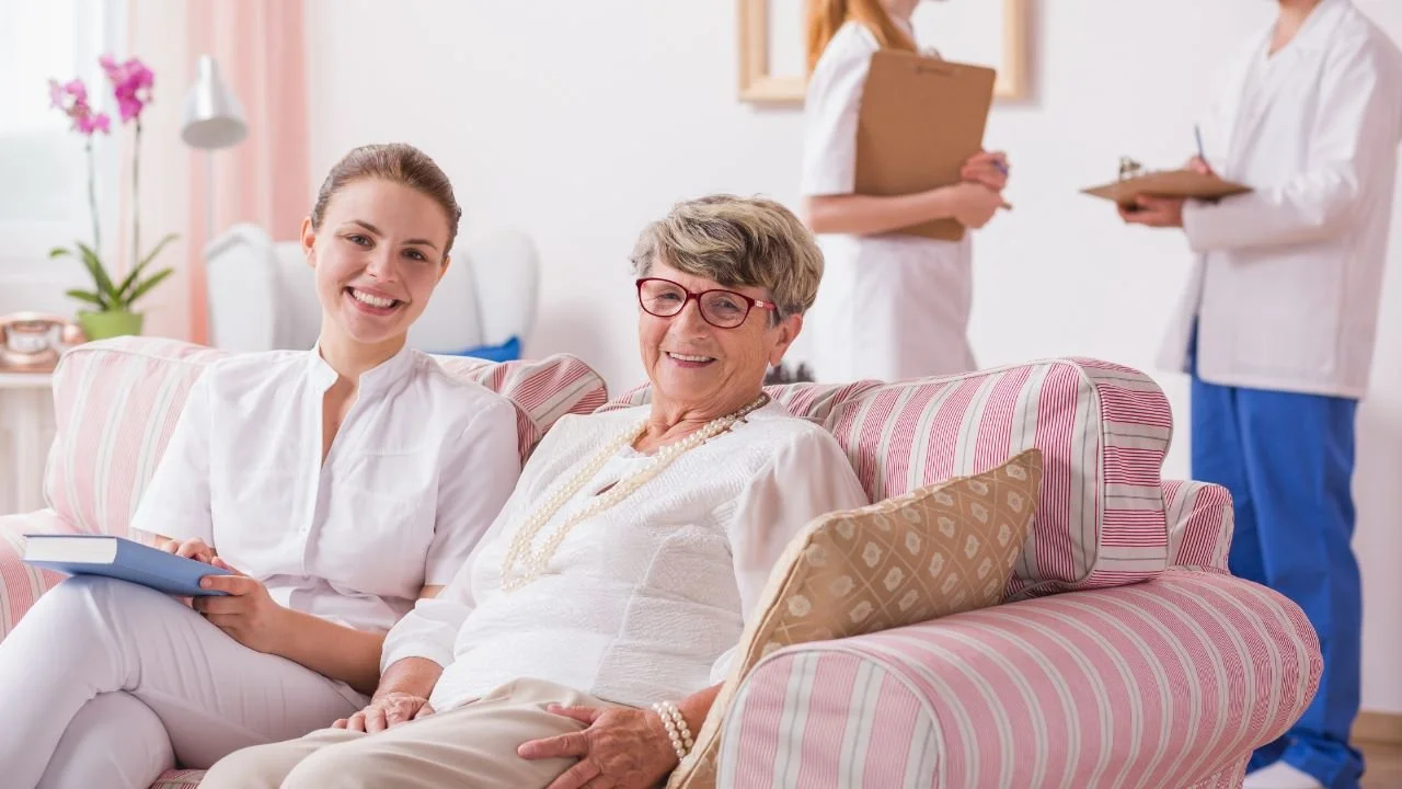 Choosing The Right Assisted Living In Los Angeles: Factors To Consider