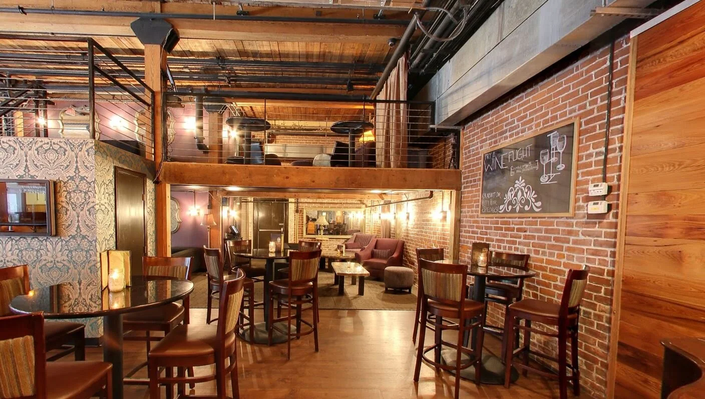 Bar photo 1