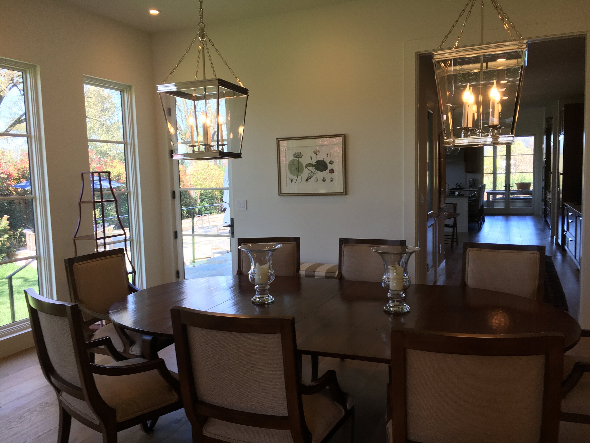 Dining Room (1).jpg
