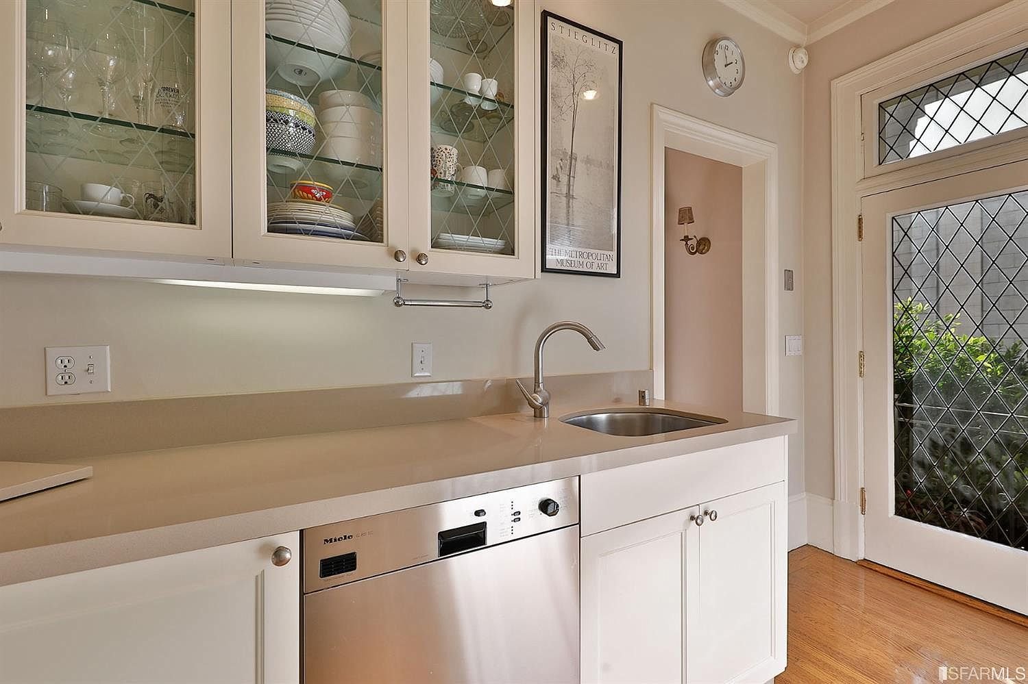 Kitchen .jpg