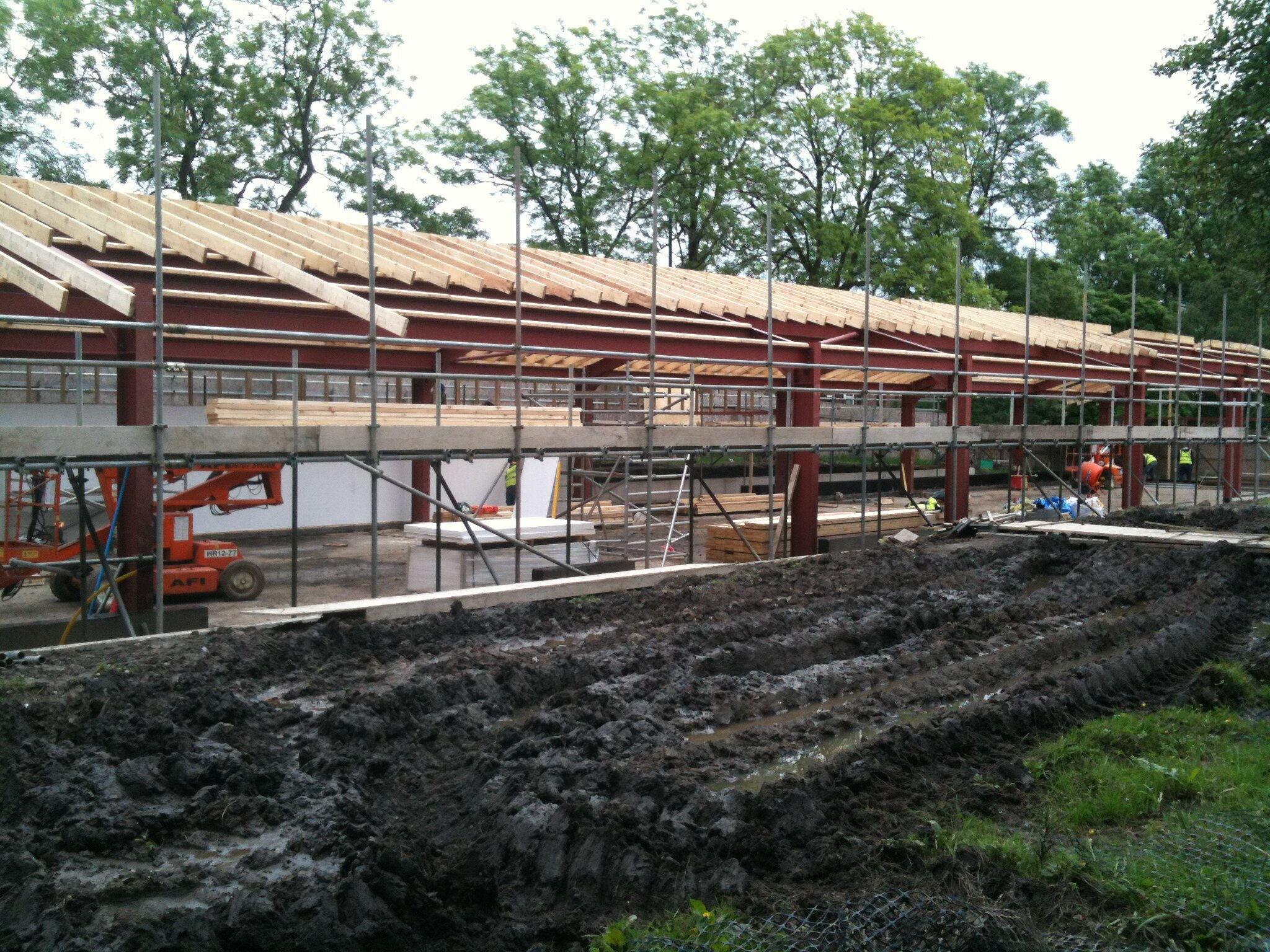 Rafters on steel frame