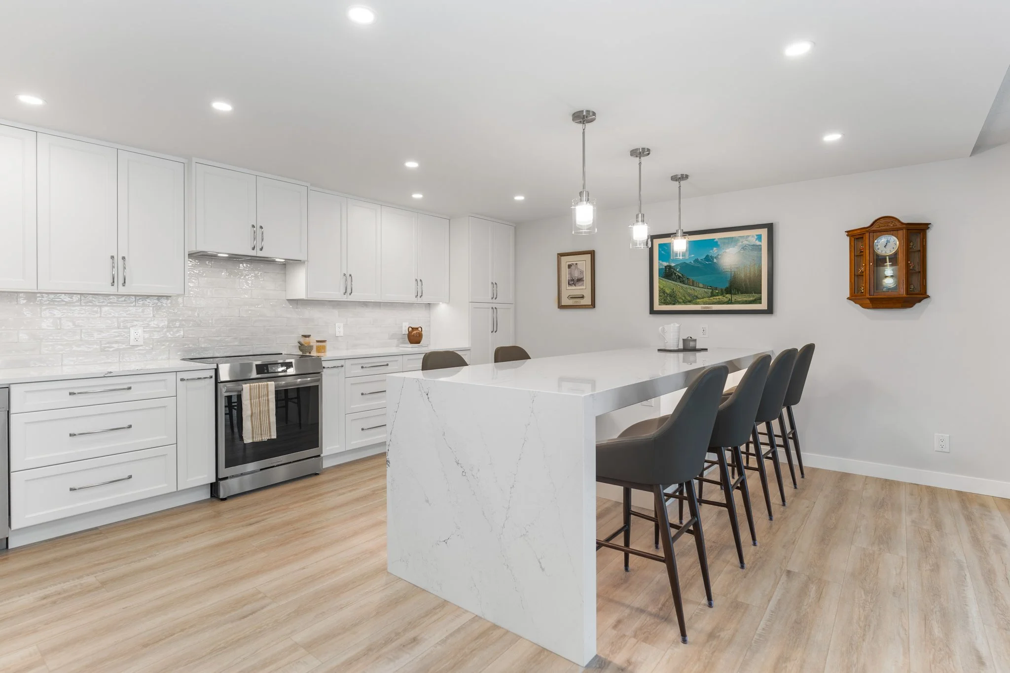 WaterStCondo-08 (1).jpg