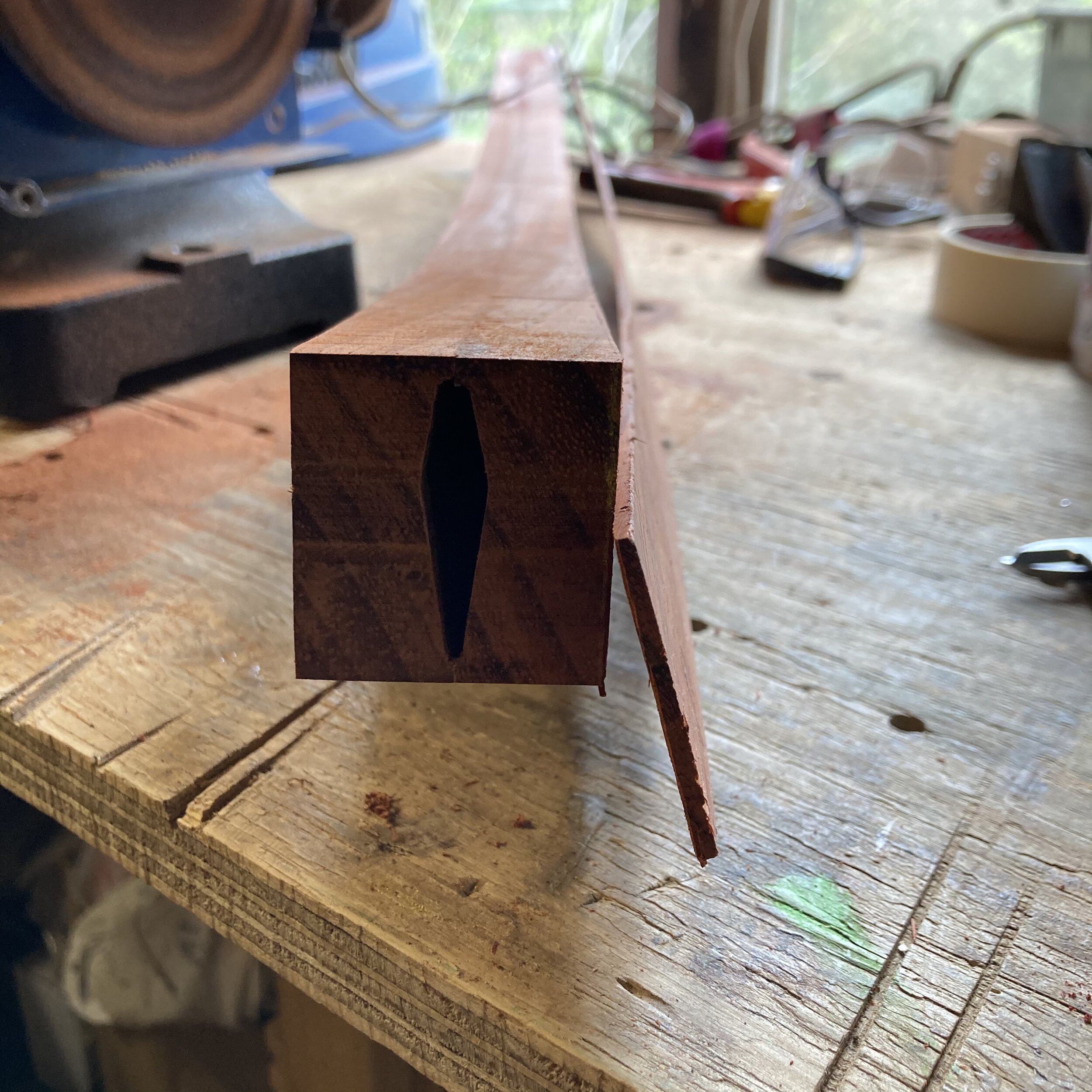So that's what you get when using a single block and a nice fine bandsaw. Very little shift when putting it back together.