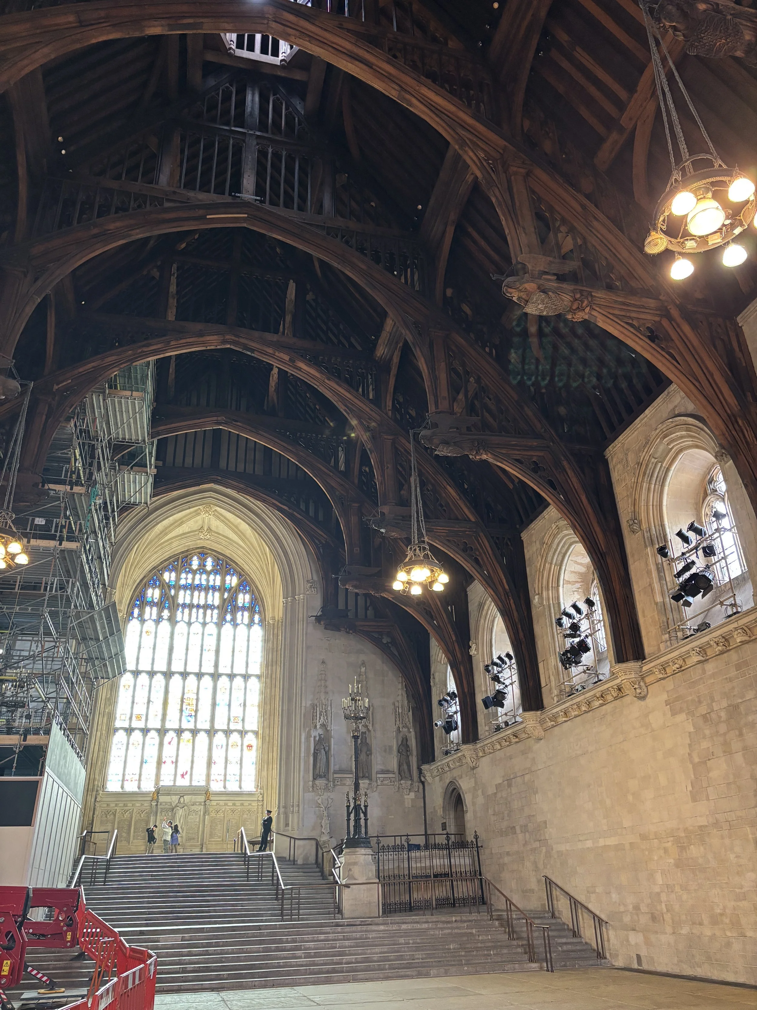 The hammer-beam roof of Westminster Hall, where many of the political decisions shaping fifteenth-century England were made.