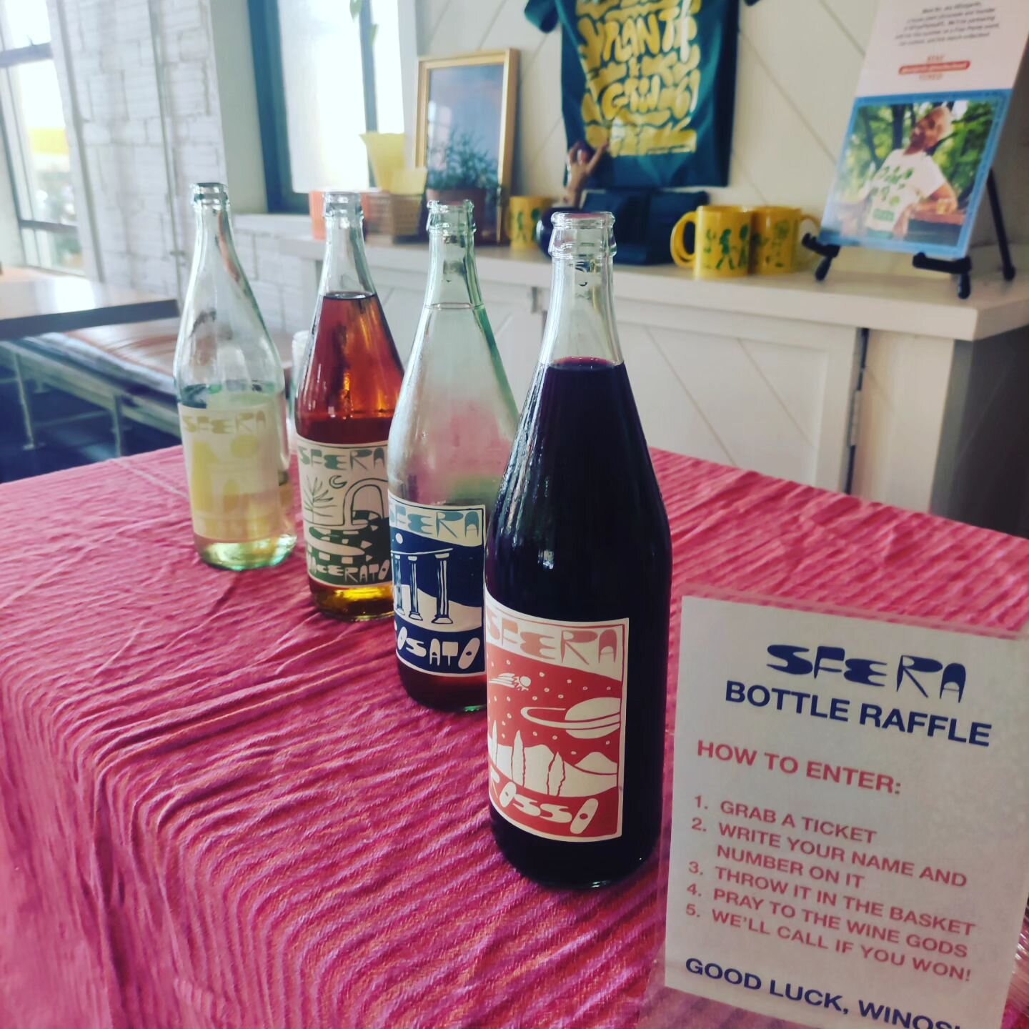 Sfera Event at @muchachoatl in Atlanta has been lot of fun, sooooo many people, extraordinary staff people and drinks from the Muchacho bar tenders! 
We can't wait to do it again! 
Thanks to  @portovino_imports &amp; @avantpartirwine !!
🍇🍇🍇🍇🥳🥳?