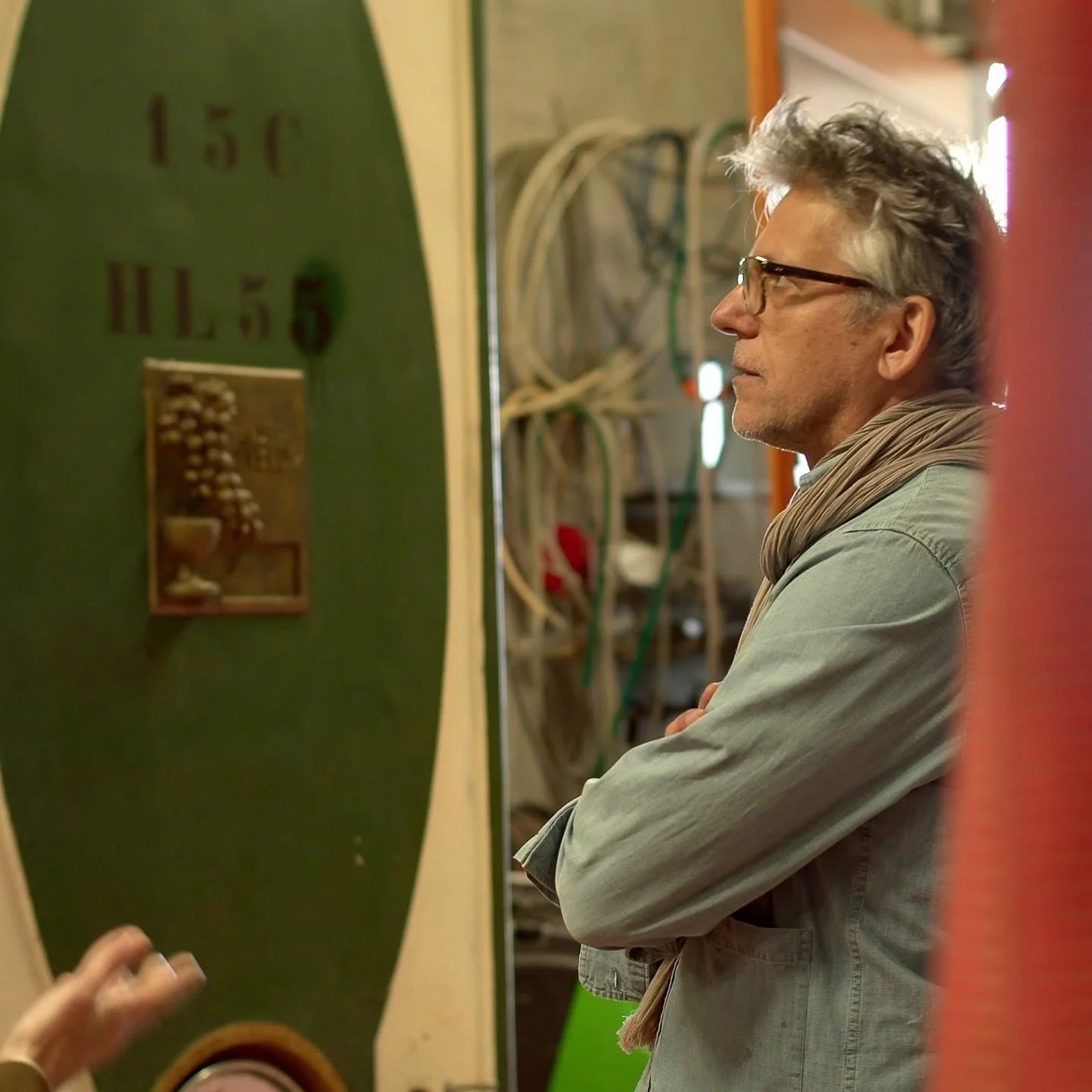 Springtime with Sfera Bianco Ribolla Gialla 🌸

Spring has its own rhythm: glasses clinking, laughter in the open air, tables filling again with fresh colors. It&rsquo;s the perfect moment to open a bottle of Sfera Bianco Ribolla Gialla.

Fresh and v