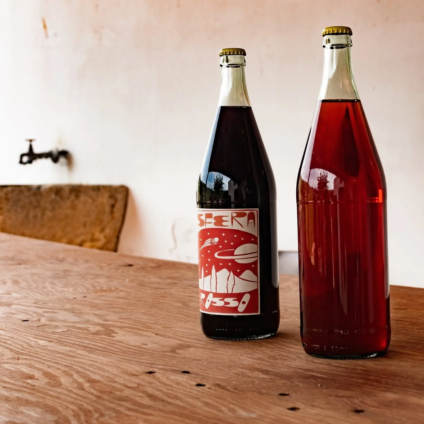 Autumn Colors, Italian Flavors / Colori d&rsquo;Autunno, Sapori Italiani

As the leaves change, so do the flavors we crave. Savor the warmth and depth of Sfera wines this fall season.

Come cambiano le foglie, cambiano anche i sapori che desideriamo.