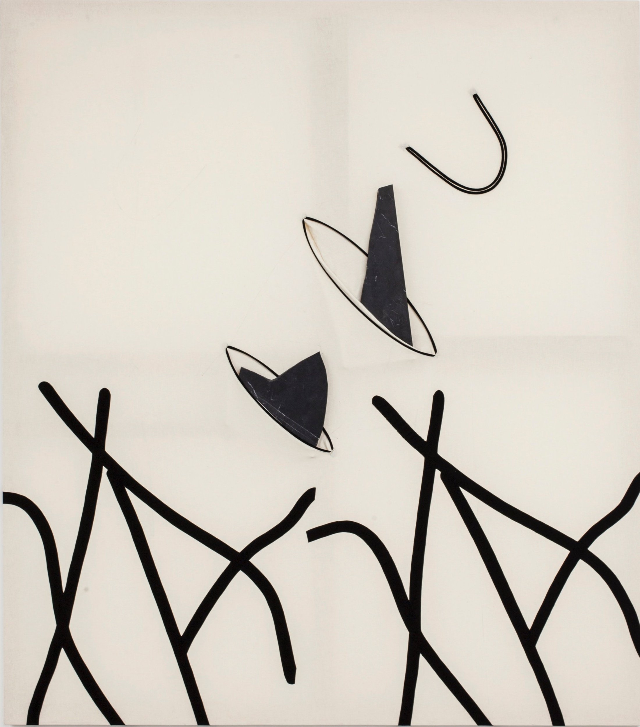 Knw, we don’t have the same mum , 2016, aluminum, sewing on velvet and cotton, marble, 170.5 x 150 x 4 cm