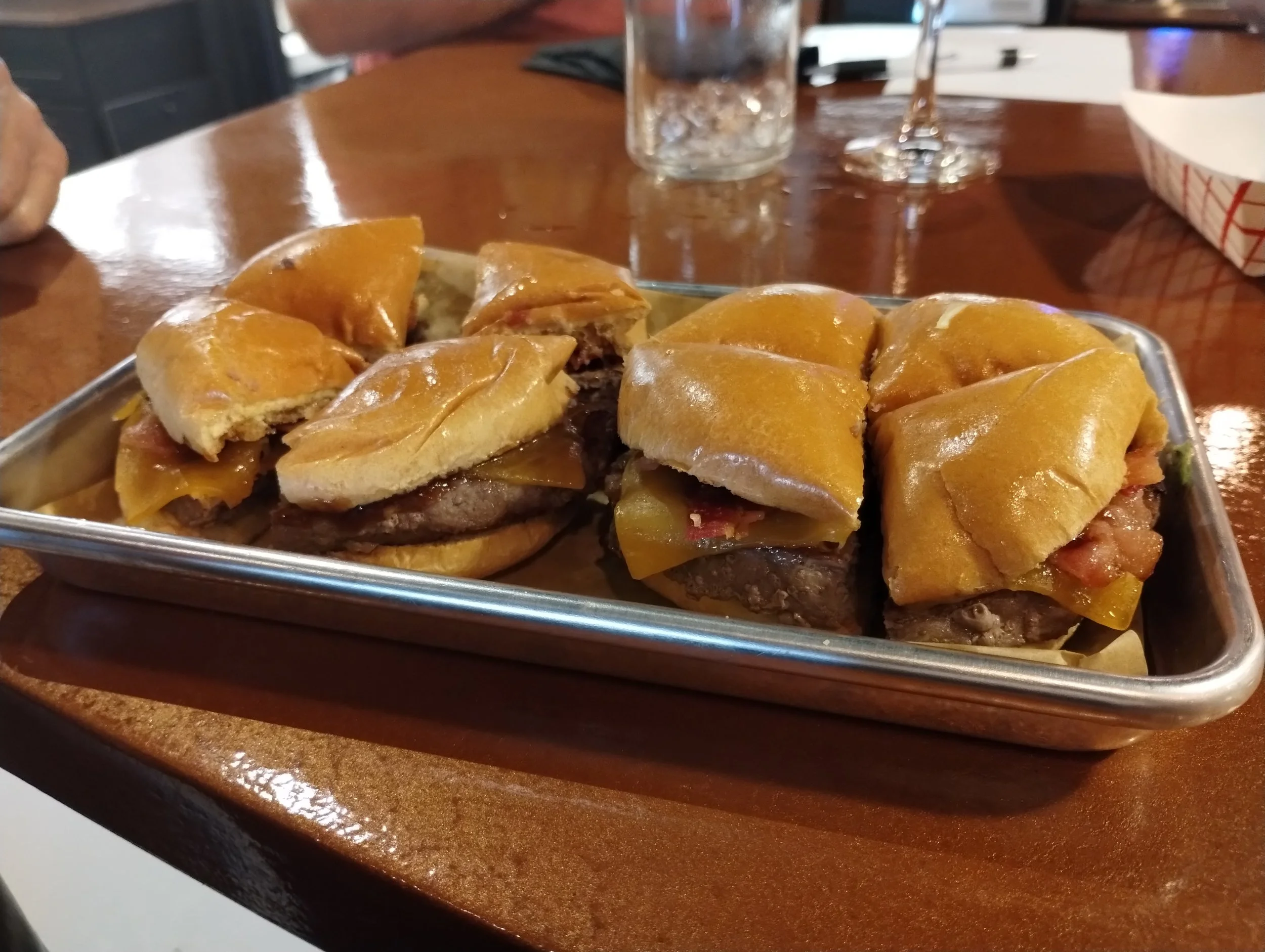 Burgers &amp; Brews