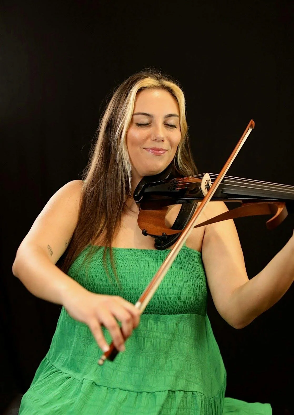 Electric Violin with Delaney Reilly