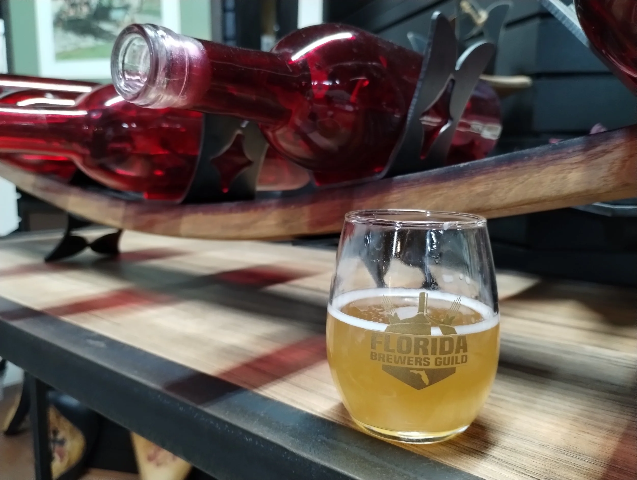 Sample your way through our small-batch lineup at the self-tap wall — pour just a taste or a full pint of anything from the floral-forward Hibiscus Ale to the rich and roasty Jakie’s Molasses Stout. Try, compare, and discover your brew-match at your