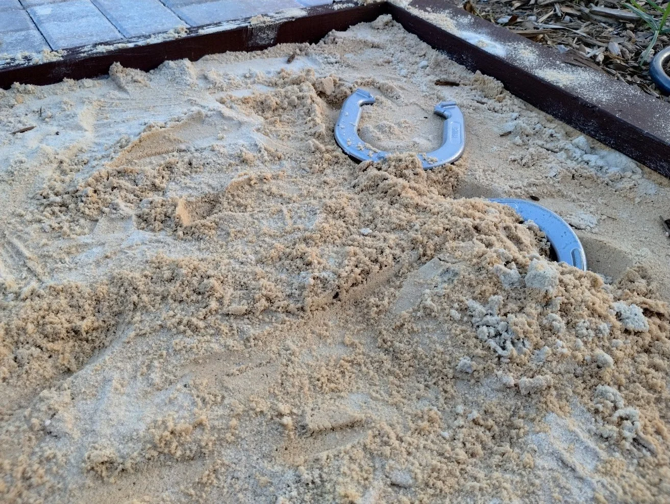 horseshoe pit at violets.jpg