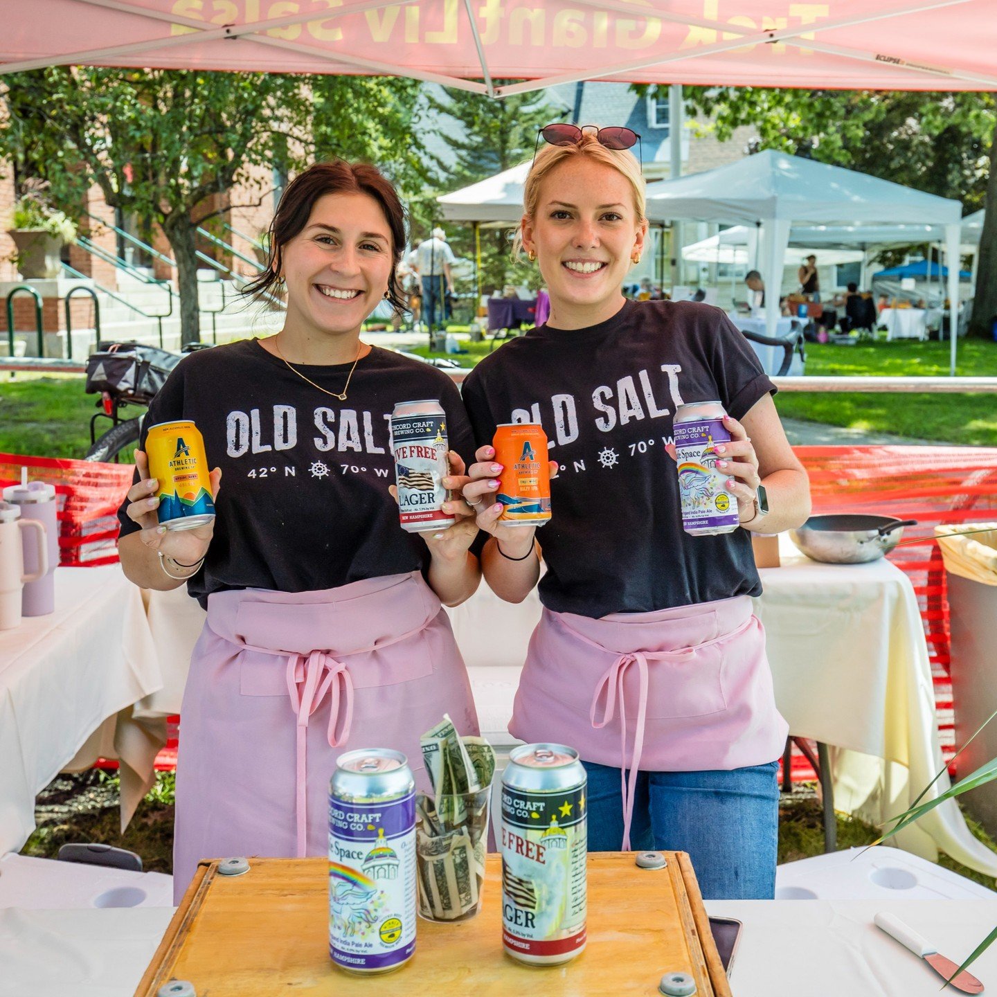 @oldsaltnh in the house at Kearsarge Klassic! They will be serving up yummy quinoa bowls and more, plus iced down @concordcraftbrewing and @athleticbrewing bevvies!
#kearsargeklassic