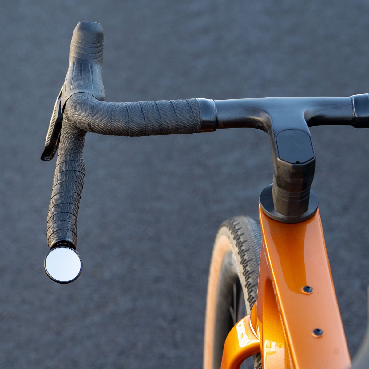 @spurcycle introduced some sweet new mirrors and we have some to give away at Kearsarge Klassic. Those plus one of their OG bells and some other cool stuff - but you gotta be there to win. There's still time to register!