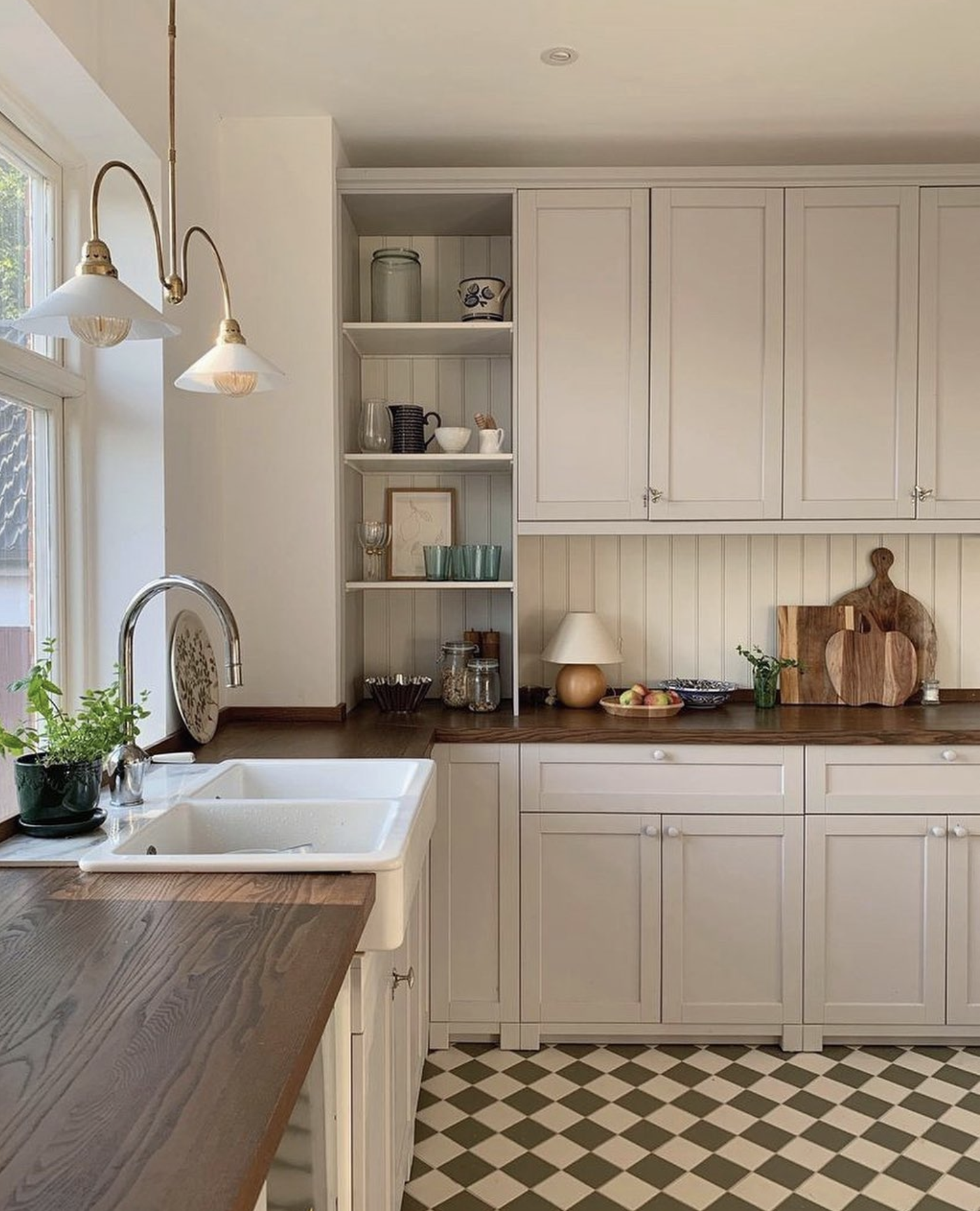 Hemma Interiors